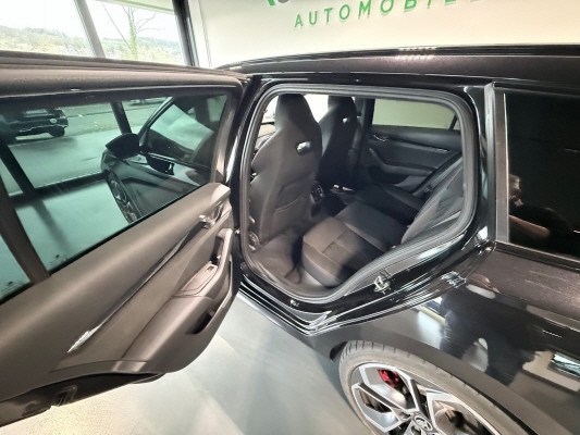 SKODA Octavia 2.0 TSI RS-image-6