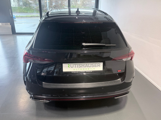 SKODA Octavia 2.0 TSI RS-image-4