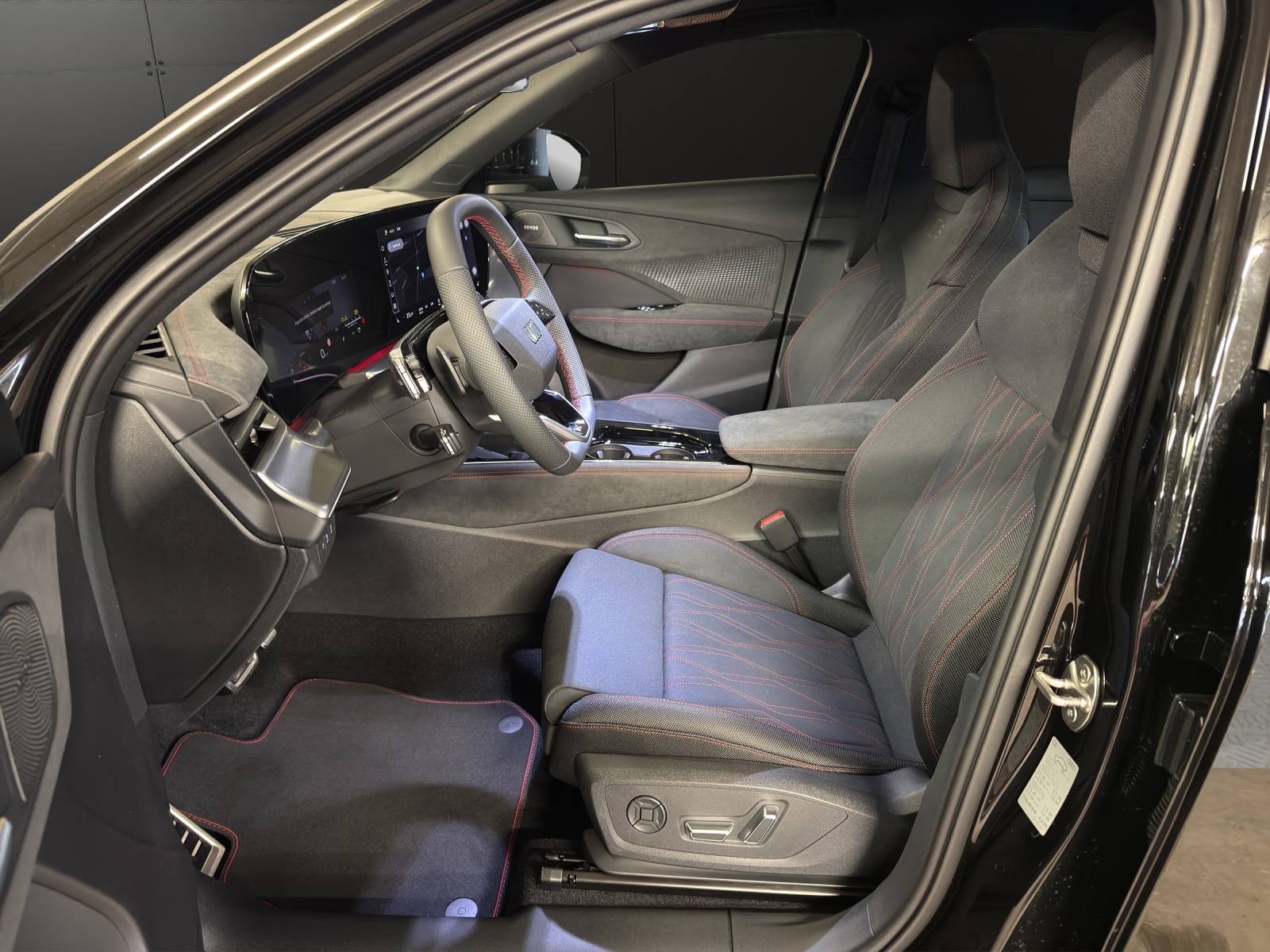 AUDI Q3 Sportback TFSI quattro 150 kW S tronic-image-7