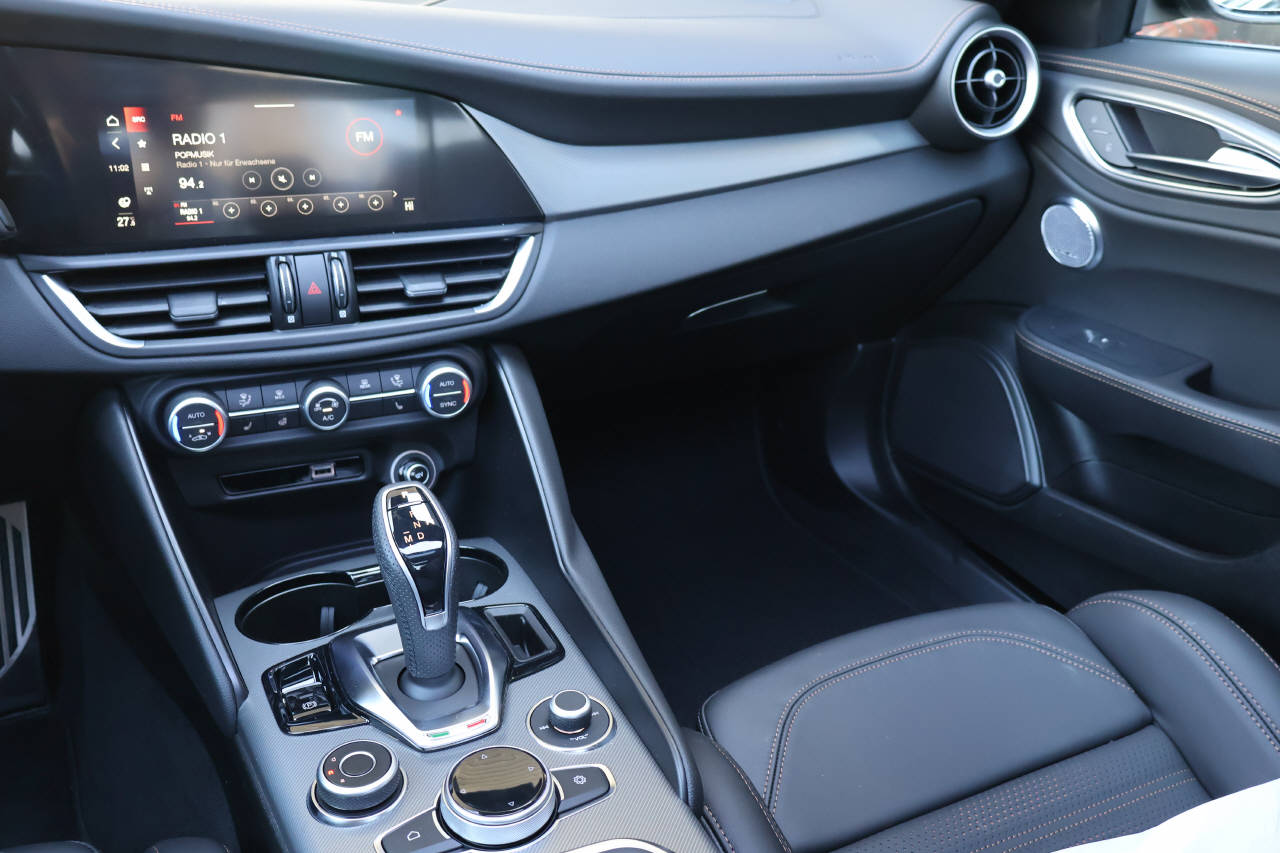 ALFA ROMEO Giulia 2.0 Q4 Intensa-image-12