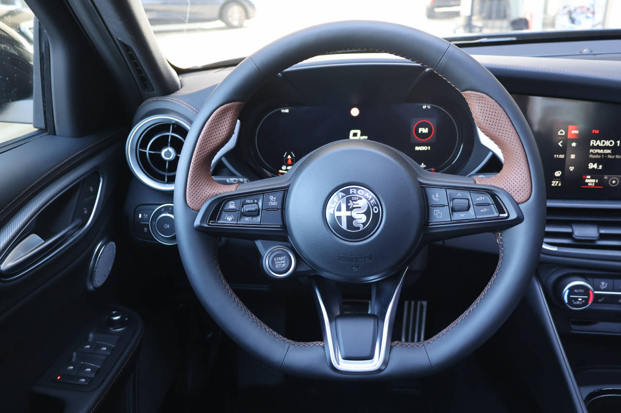 ALFA ROMEO Giulia 2.0 Q4 Intensa-image-11