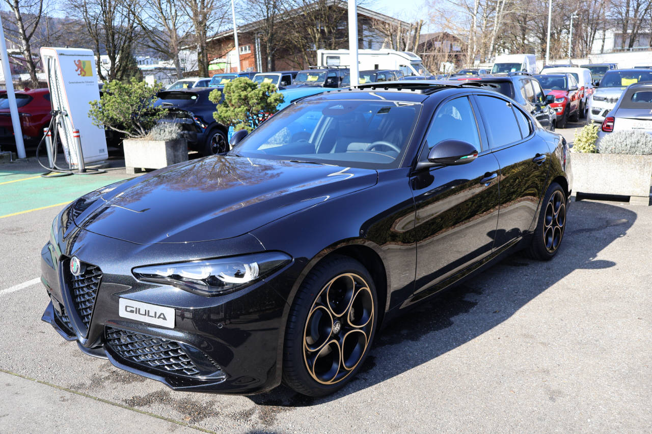 ALFA ROMEO Giulia 2.0 Q4 Intensa-image-4