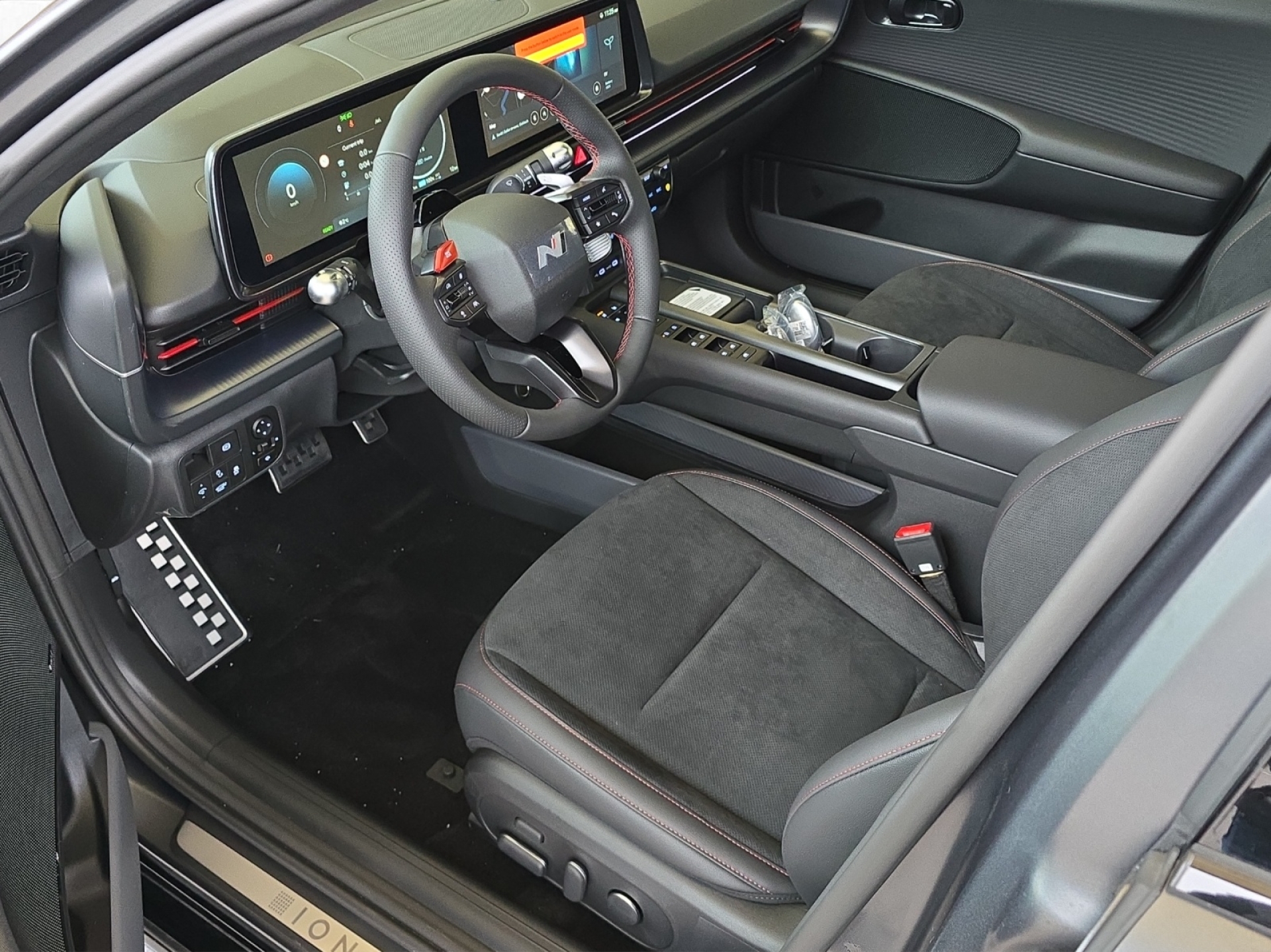 HYUNDAI Ioniq 6 N-Line 4WD 84 kWh-image-6