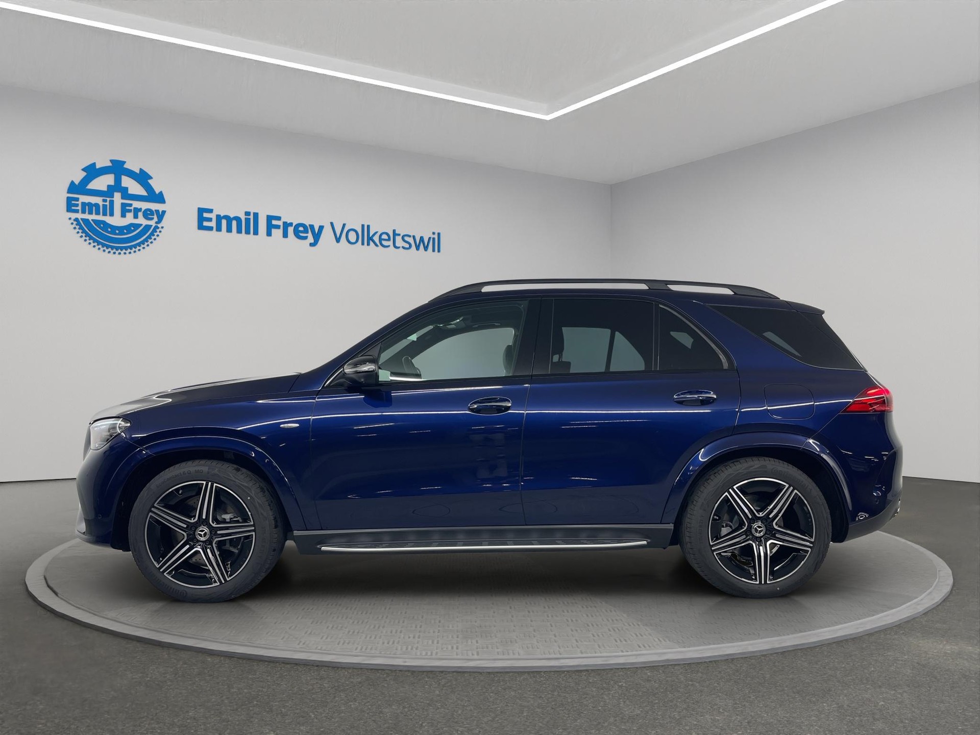 MERCEDES-BENZ GLE 400 e 4MATIC with EQ Hybrid Technology "EQ Star"-image-1