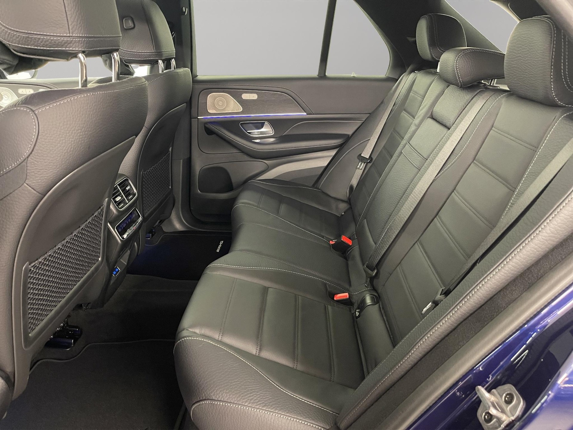MERCEDES-BENZ GLE 400 e 4MATIC with EQ Hybrid Technology "EQ Star"-image-10
