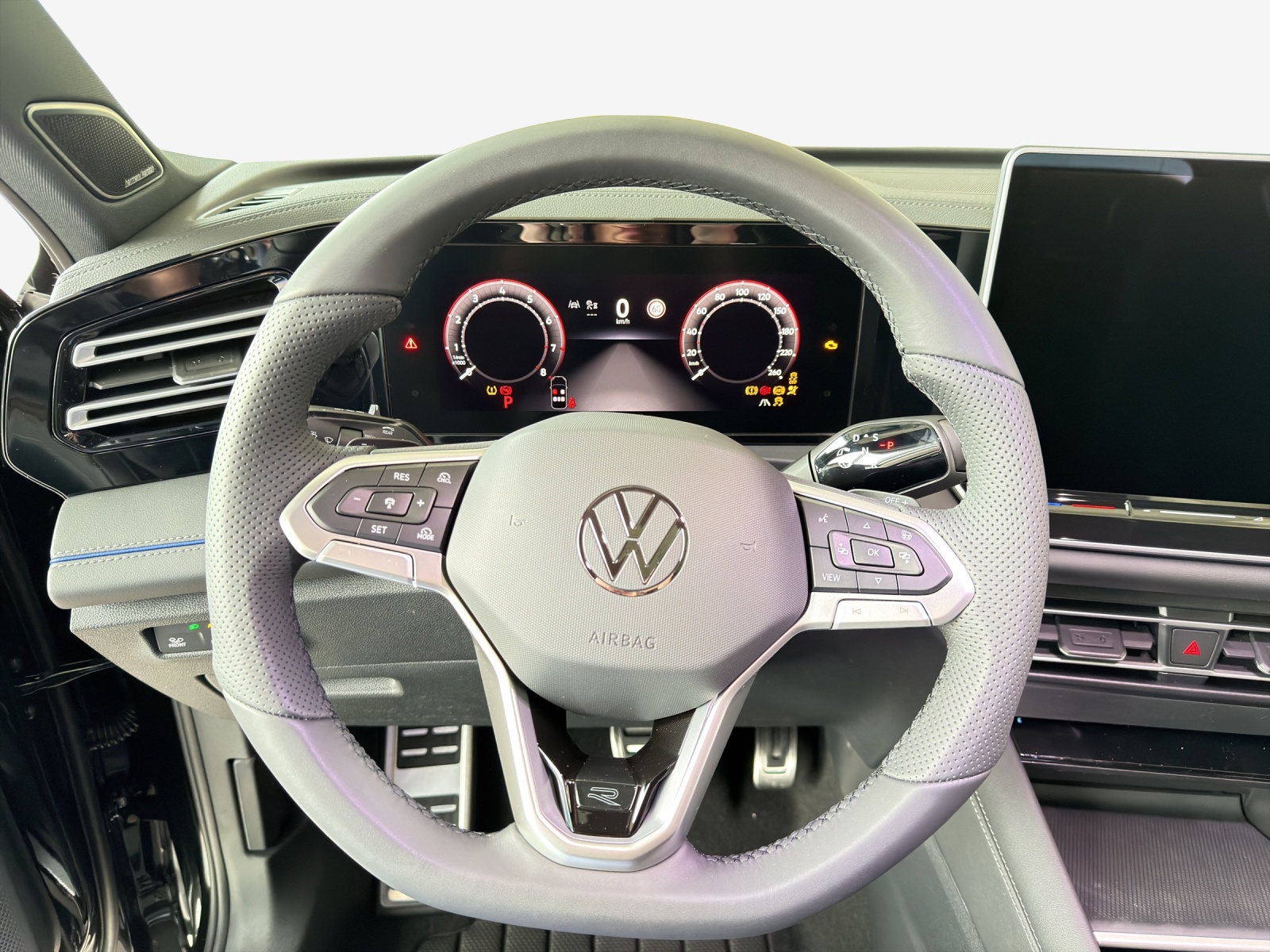 VW Tiguan RL 2.0TSI 204PS DSG 4M-image-9