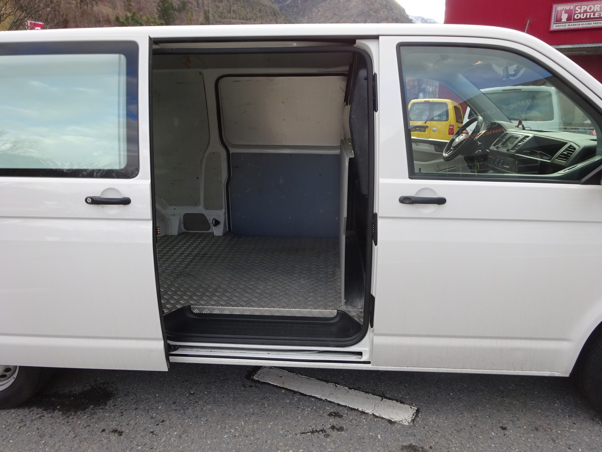 VW T6 2.0 TDI 4Motion-image-17