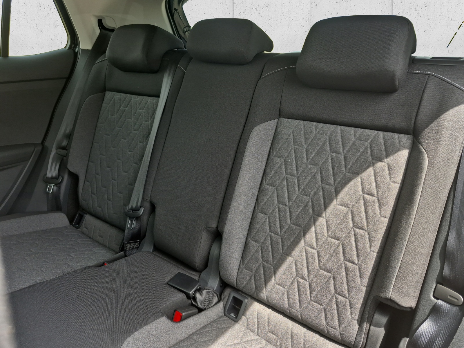 VW T-Cross 1.0 TSI EVO United DSG-image-12