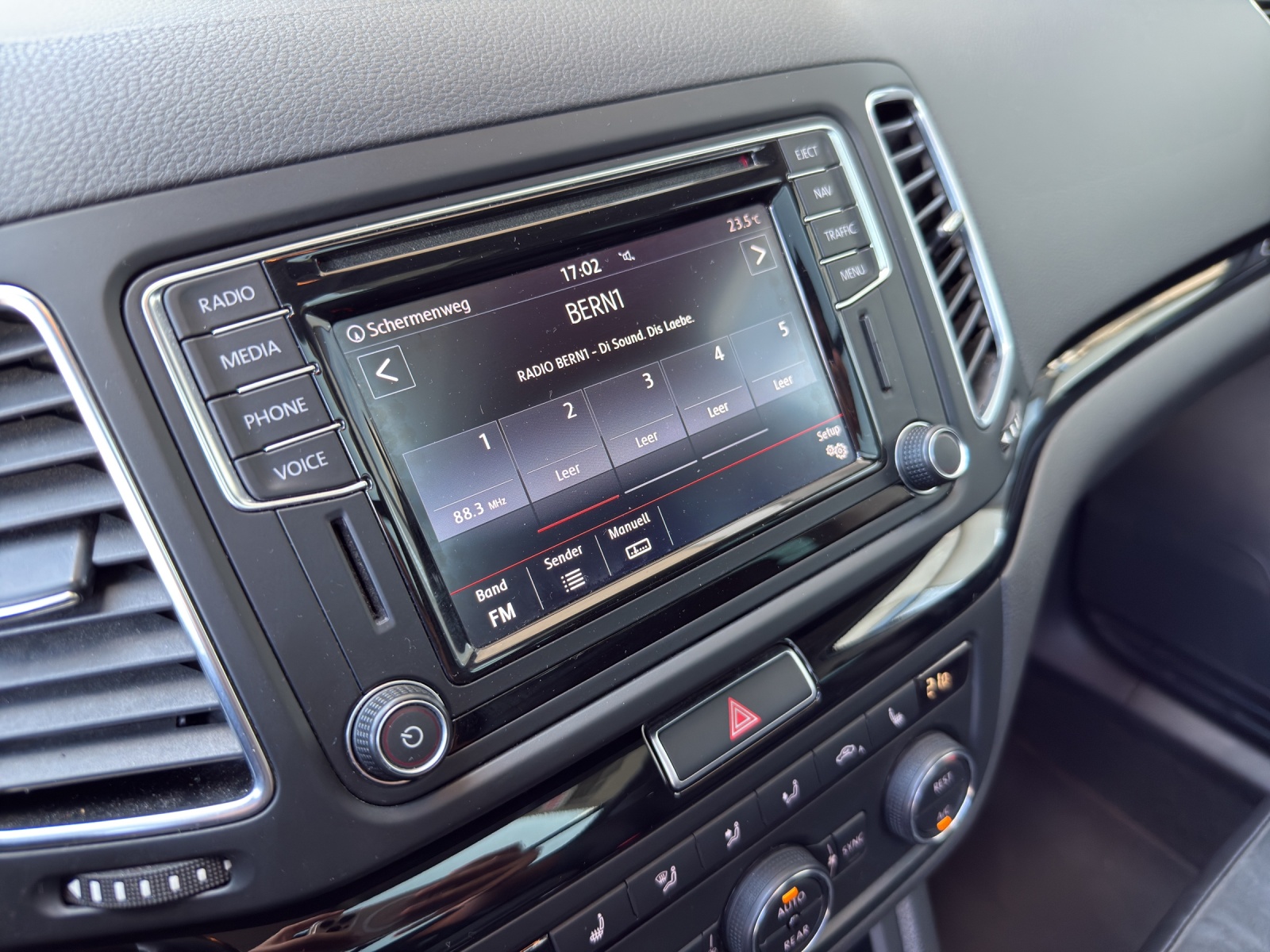 VW Sharan 2.0 TDI BMT Highline 4Motion DSG-image-15