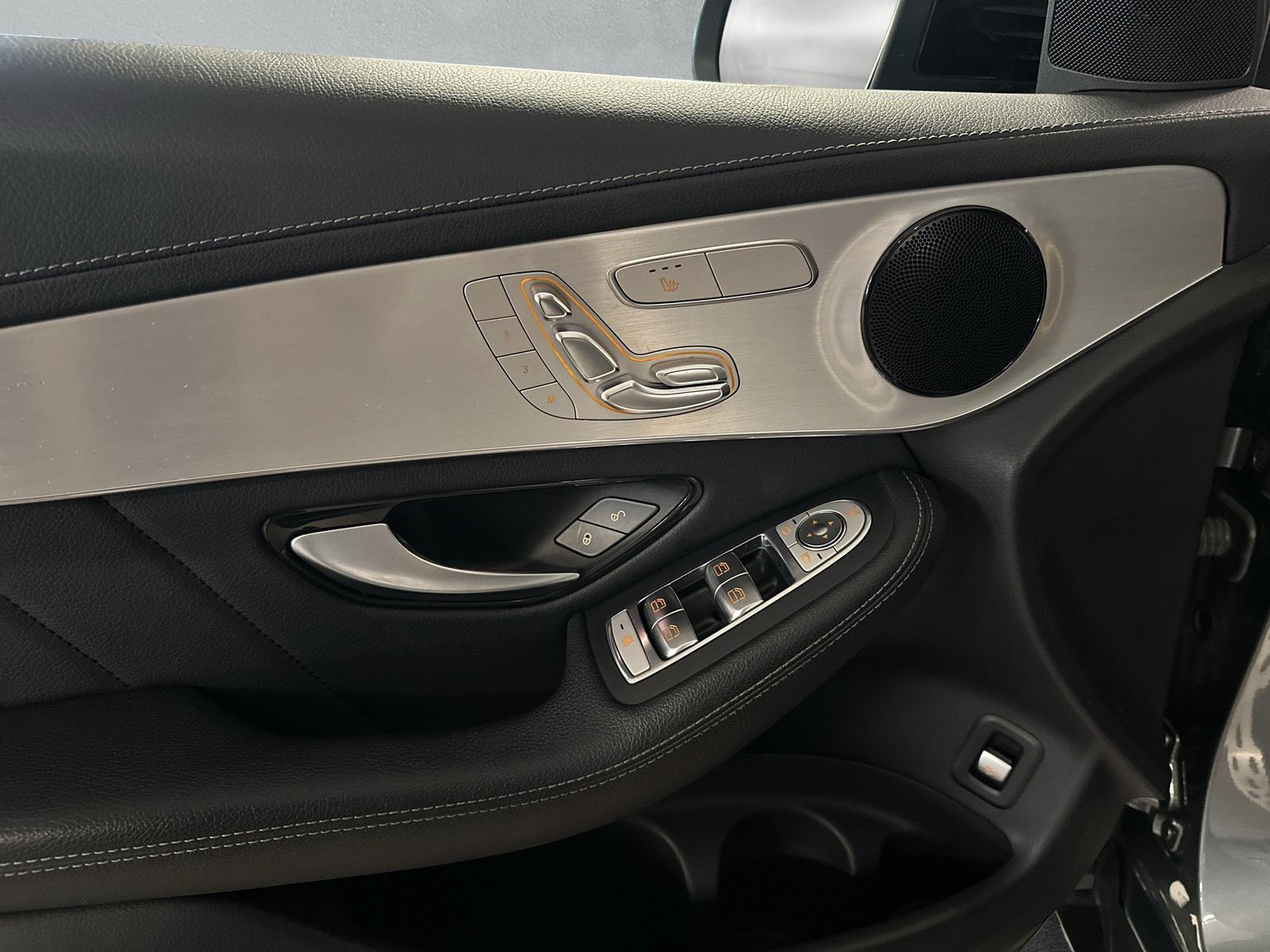 MERCEDES-BENZ GLC 300 d AMG Line 4 Matic (CH)-image-16