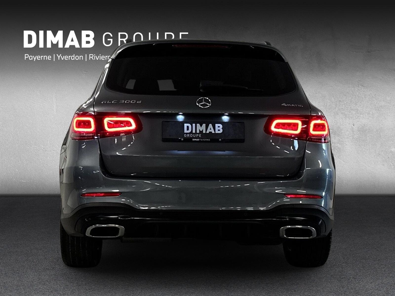 MERCEDES-BENZ GLC 300 d AMG Line 4 Matic (CH)-image-3