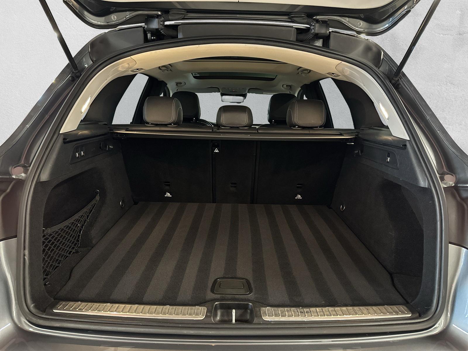 MERCEDES-BENZ GLC 300 d AMG Line 4 Matic (CH)-image-9