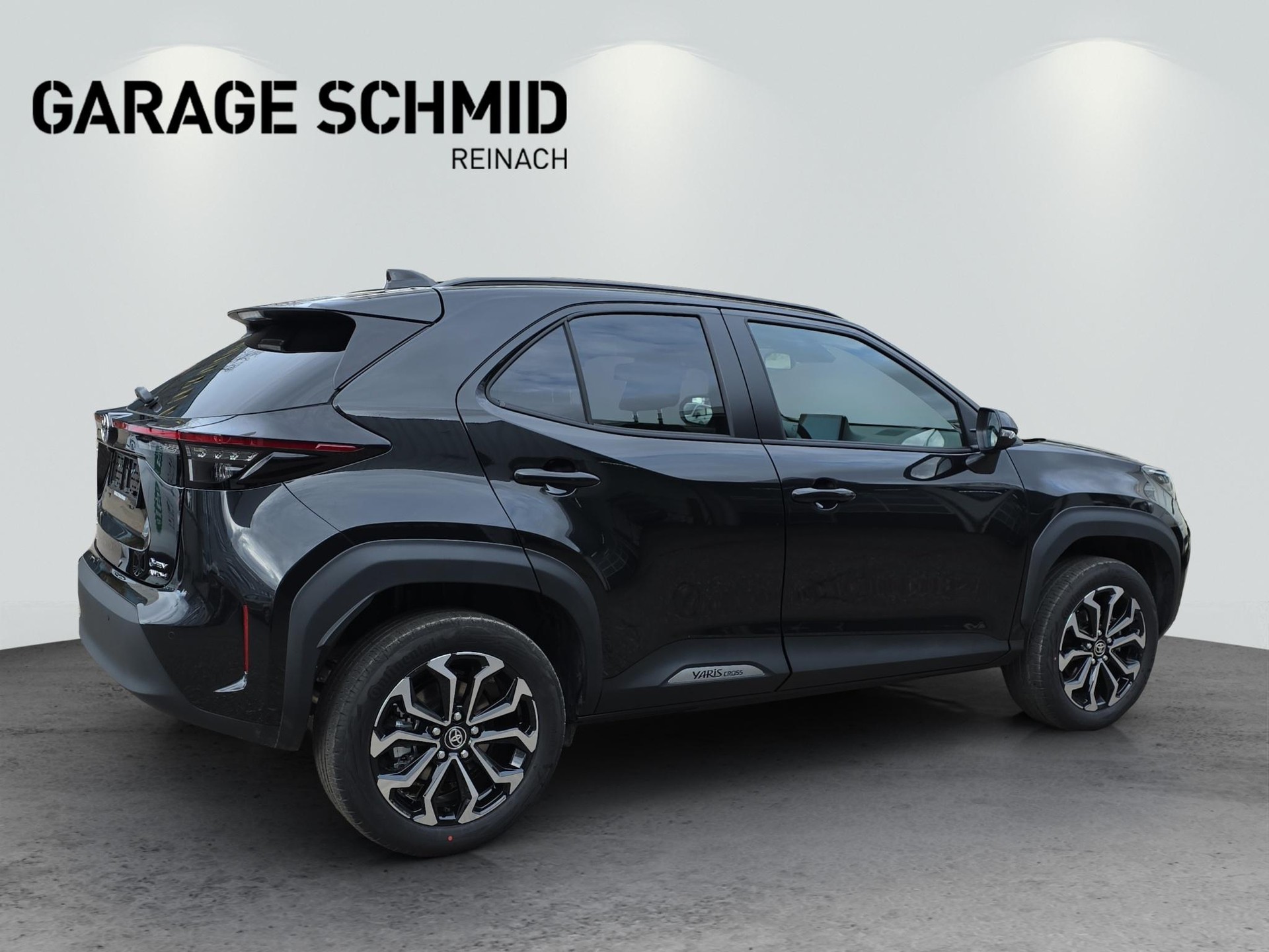 TOYOTA Yaris Cross 1.5 VVT-i HSD Trend AWD-i-image-6