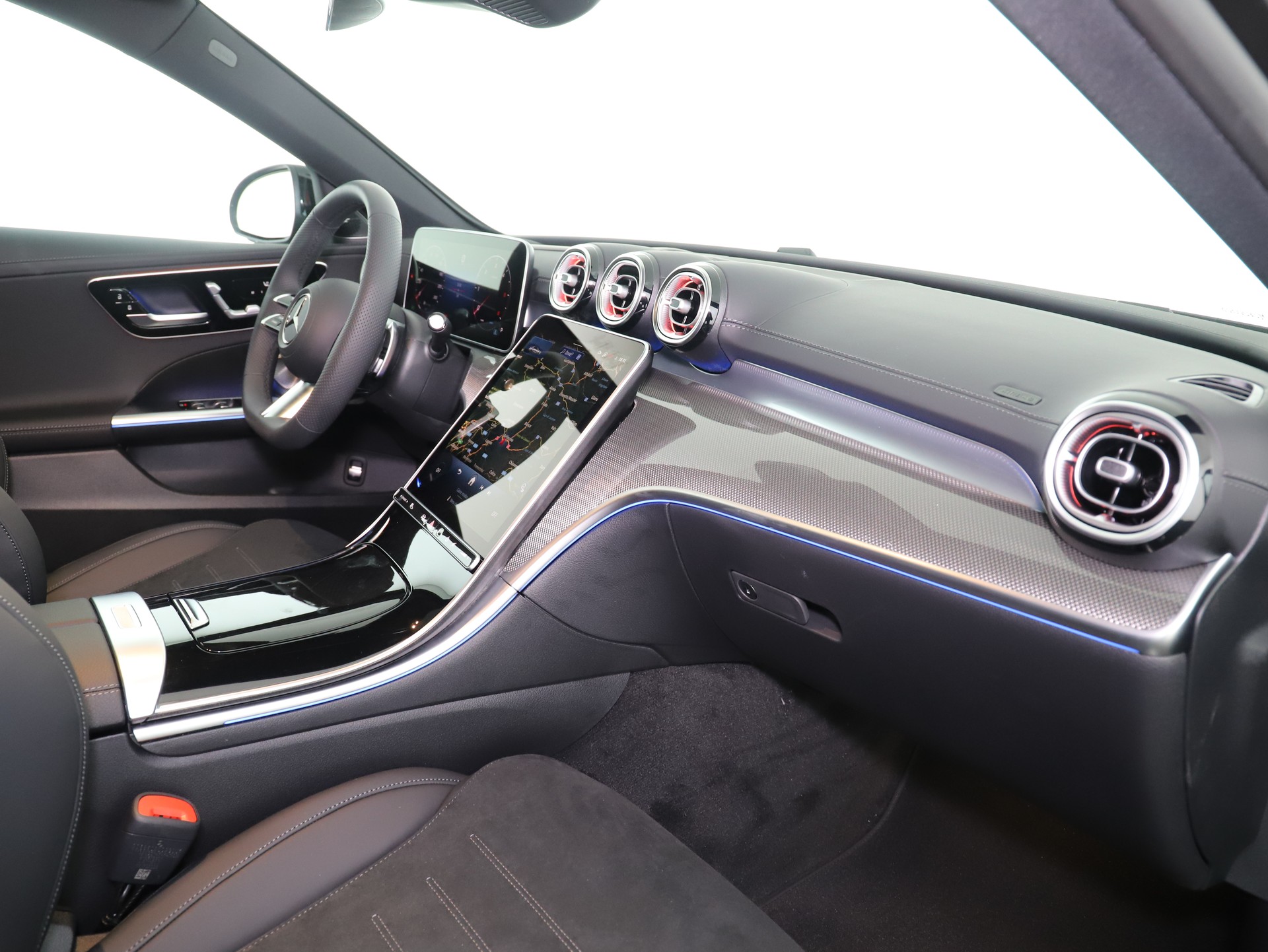 MERCEDES-BENZ C 220 d 4 M Swiss Star-image-11