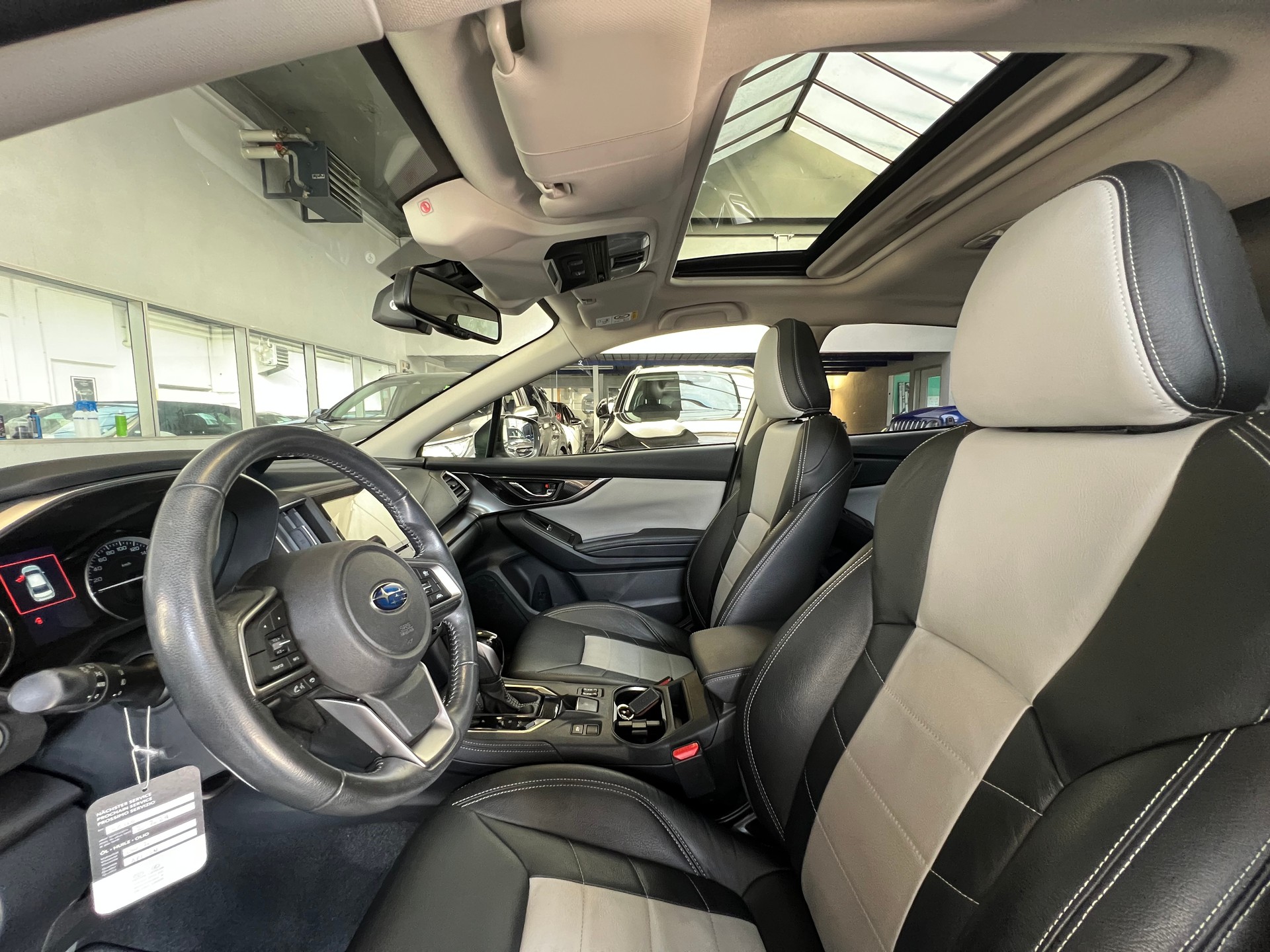 SUBARU Impreza 2.0 Luxury AWD Lineartronic-image-10