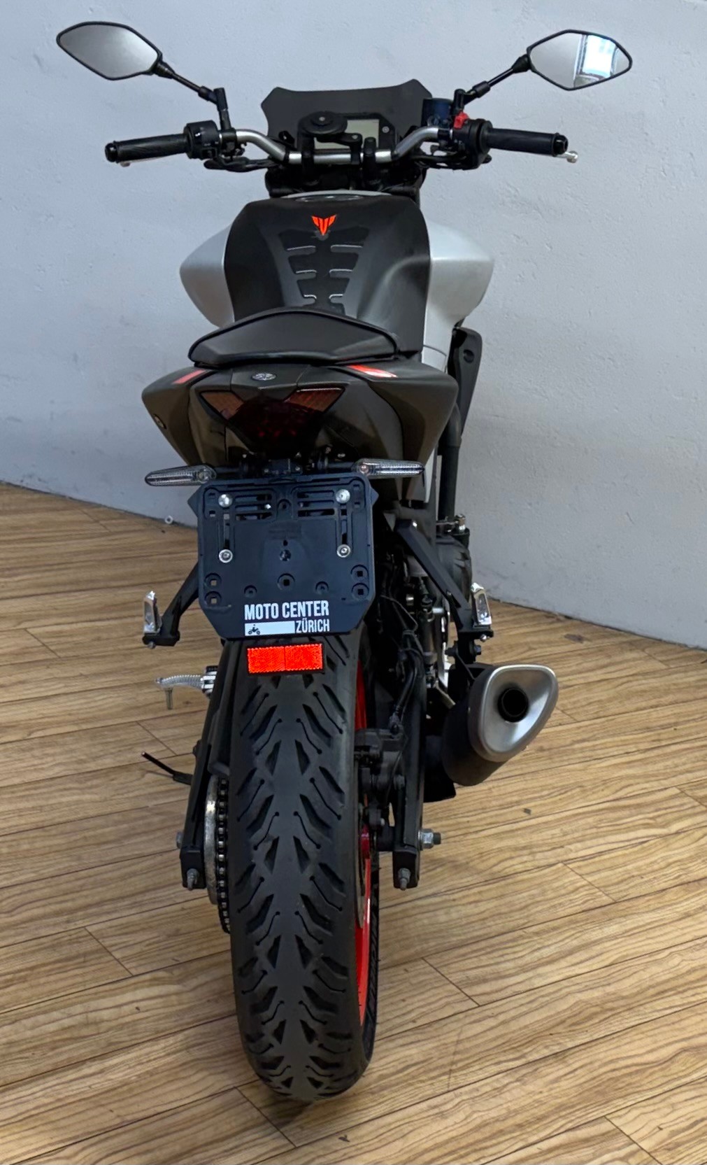 YAMAHA MT-03 ABS-showroom-element-3