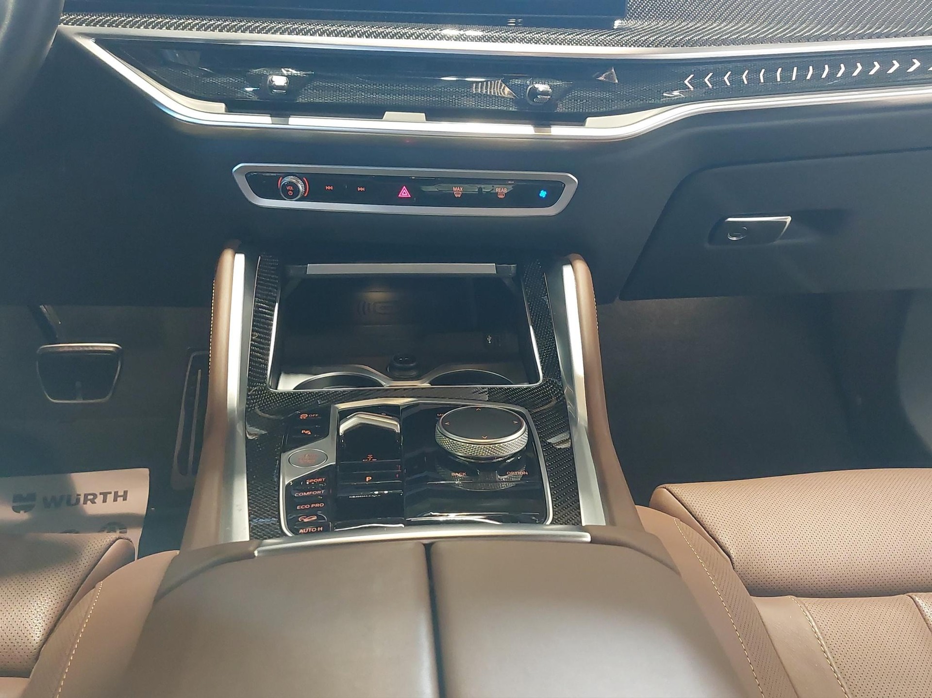BMW X6 xDrive 48V 40i M Sport-image-17