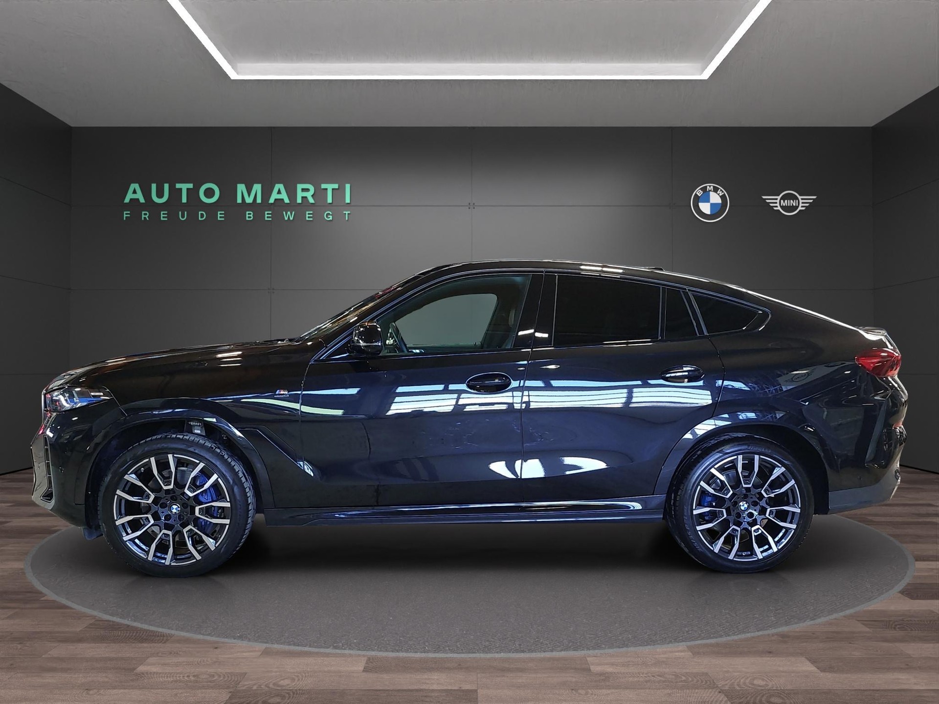 BMW X6 xDrive 48V 40i M Sport-showroom-element-1