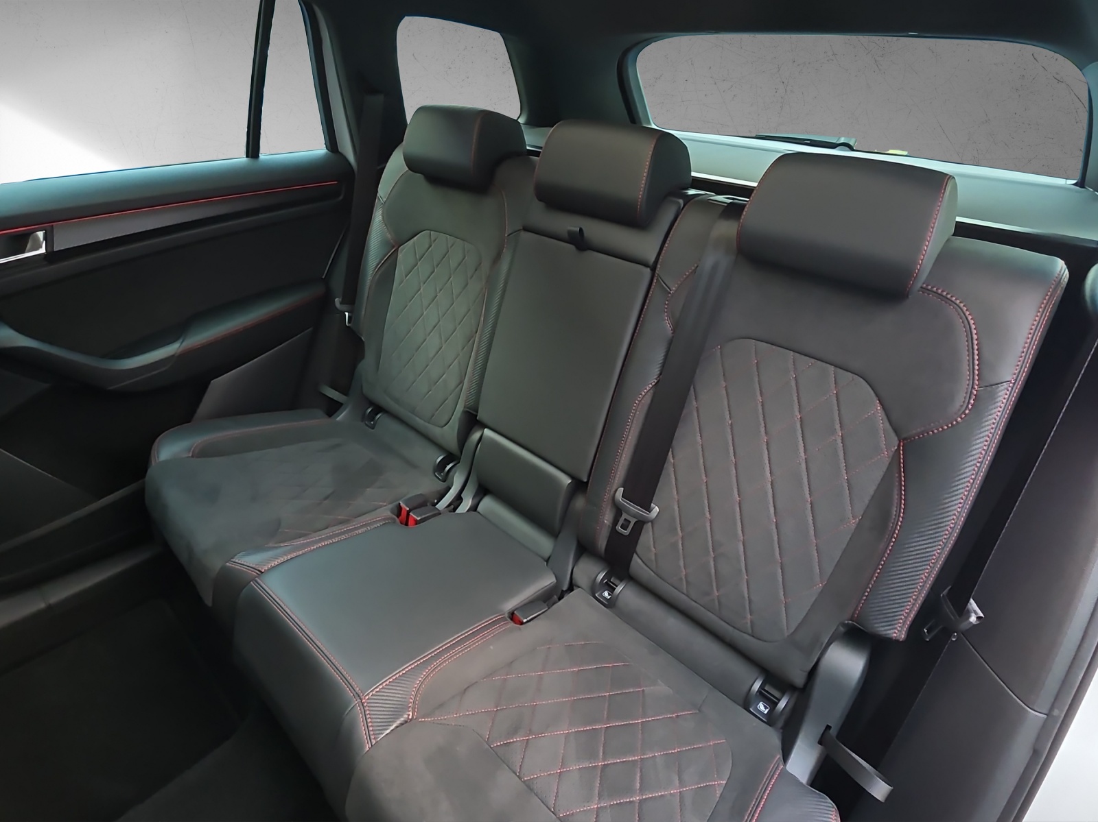 SKODA Kodiaq 2.0 TSI RS DSG-image-5