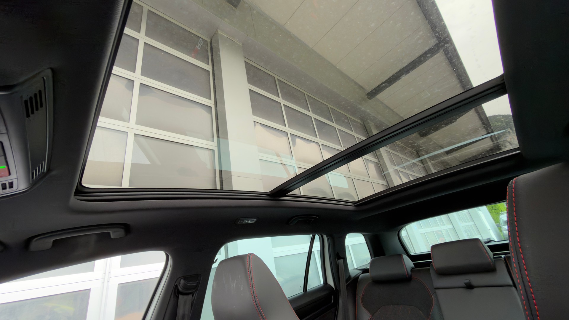 SKODA Kodiaq 2.0 TSI RS DSG-image-9