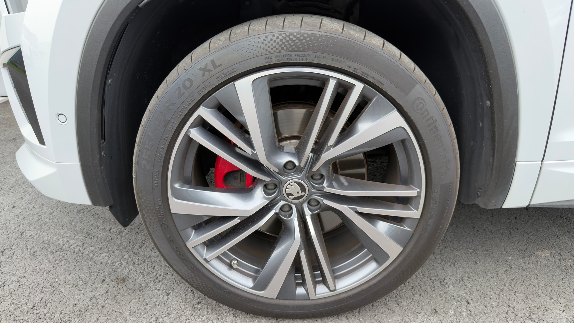 SKODA Kodiaq 2.0 TSI RS DSG-image-3