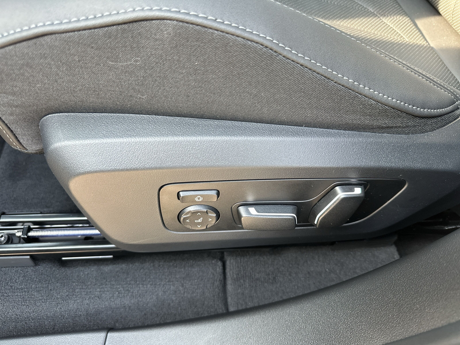 BMW X3 xDrive 48V 40d M Sport Pro-image-14
