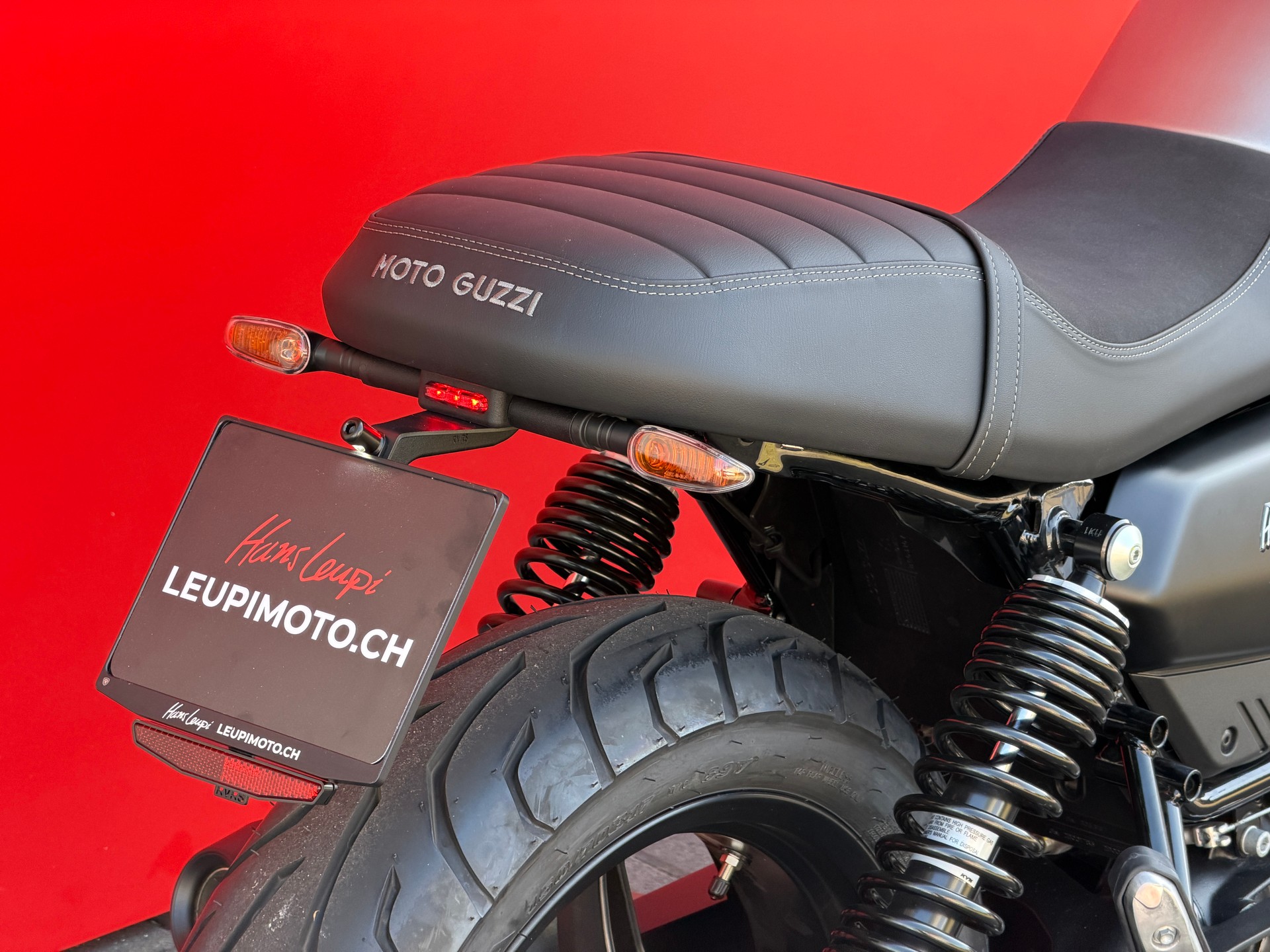 MOTO GUZZI V7 IV 850 Stone (35kW) '' Edizione Mistral ''-image-9
