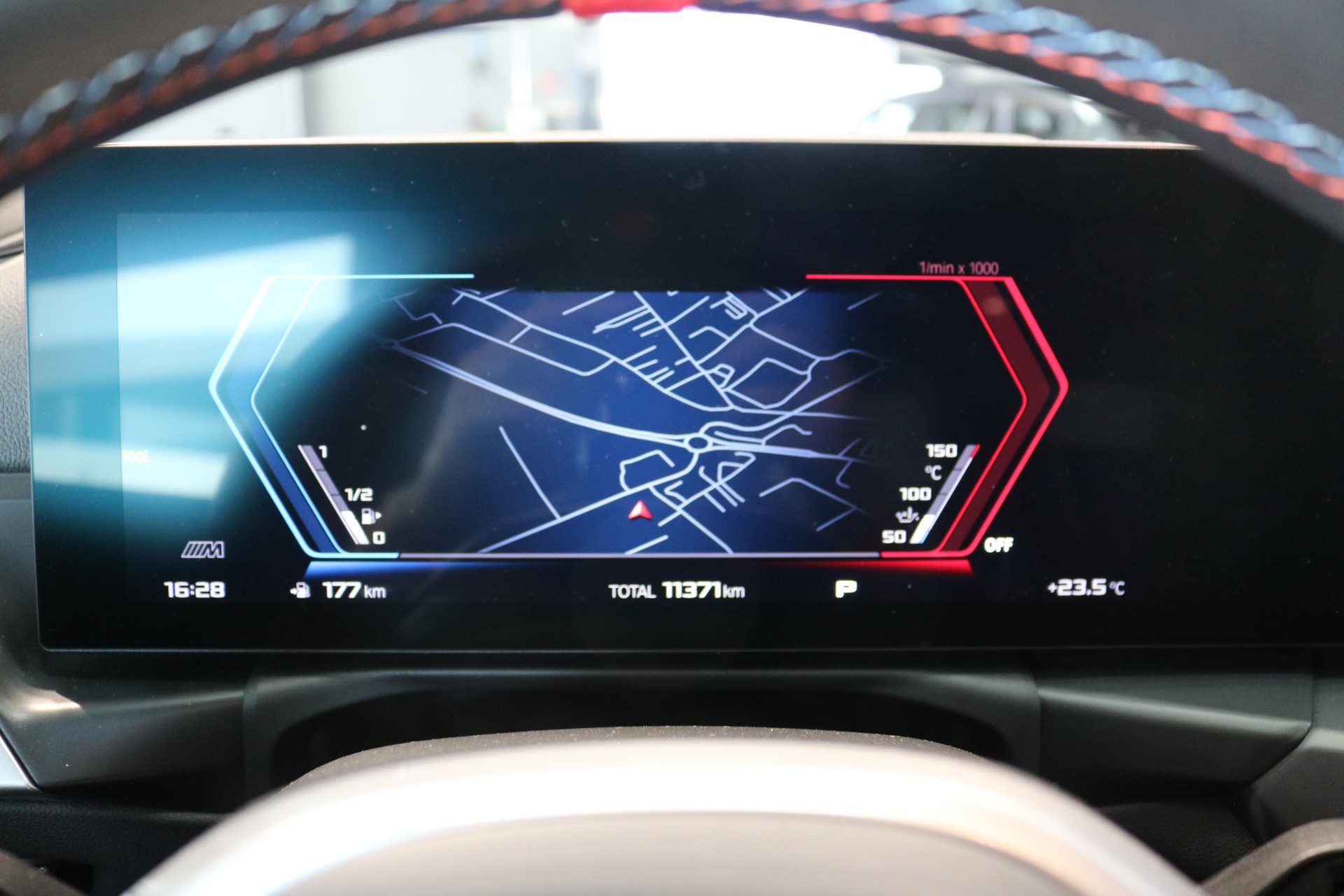 BMW M2 Steptronic-image-4
