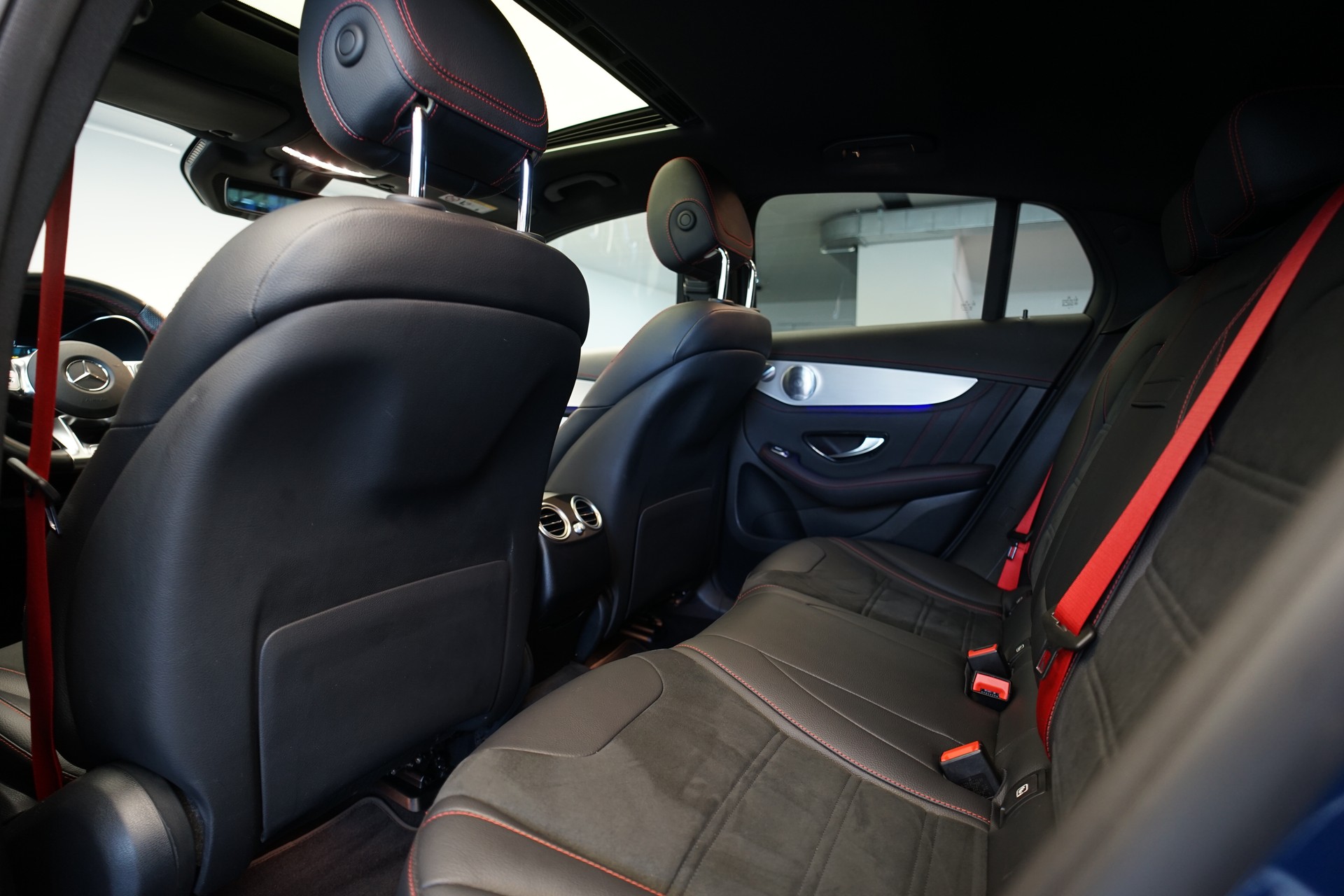 MERCEDES-BENZ GLC Coupé 43 AMG 4Matic 9G-Tronic *CH-Fahrzeug* *Panorama*-image-16