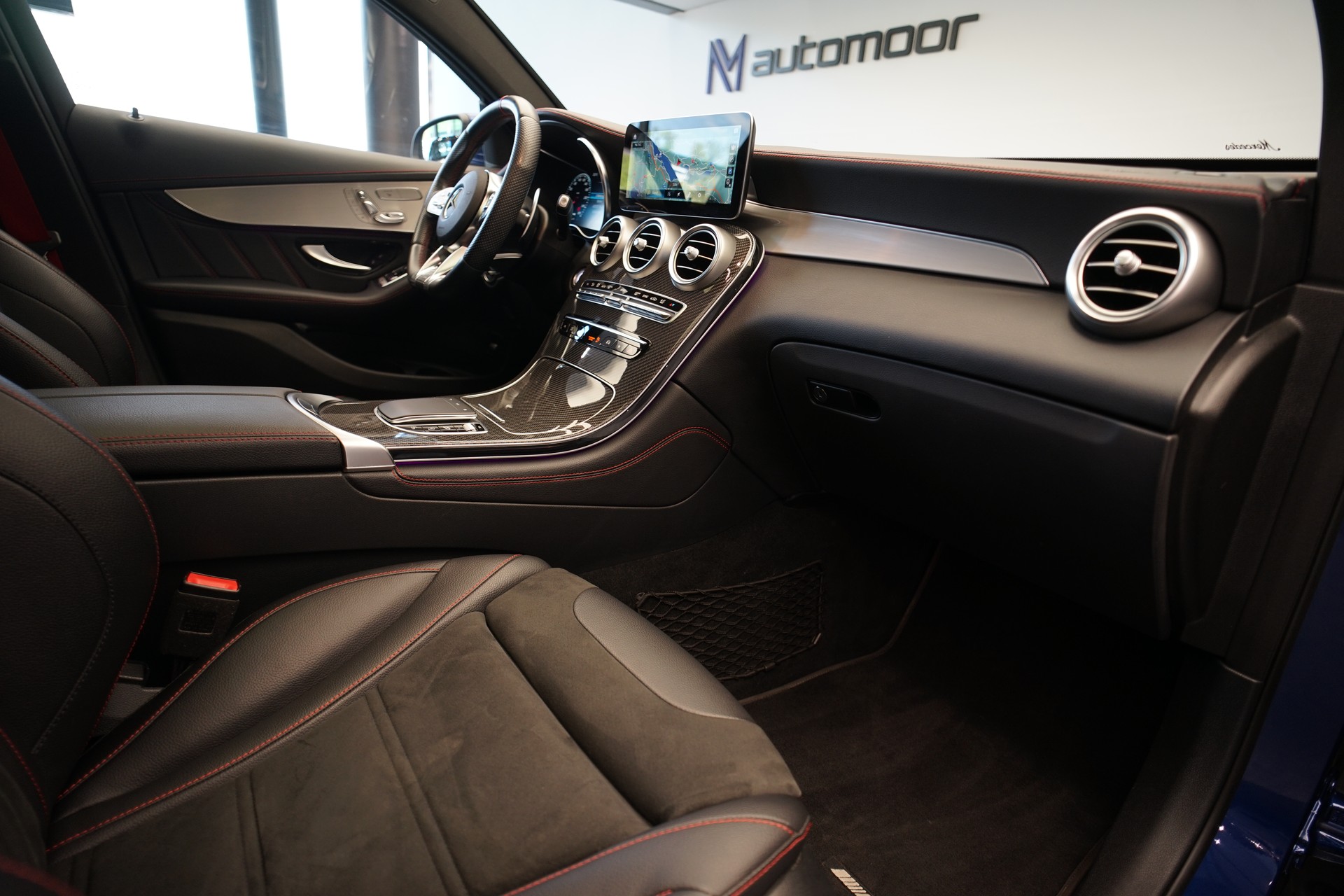 MERCEDES-BENZ GLC Coupé 43 AMG 4Matic 9G-Tronic *CH-Fahrzeug* *Panorama*-image-13