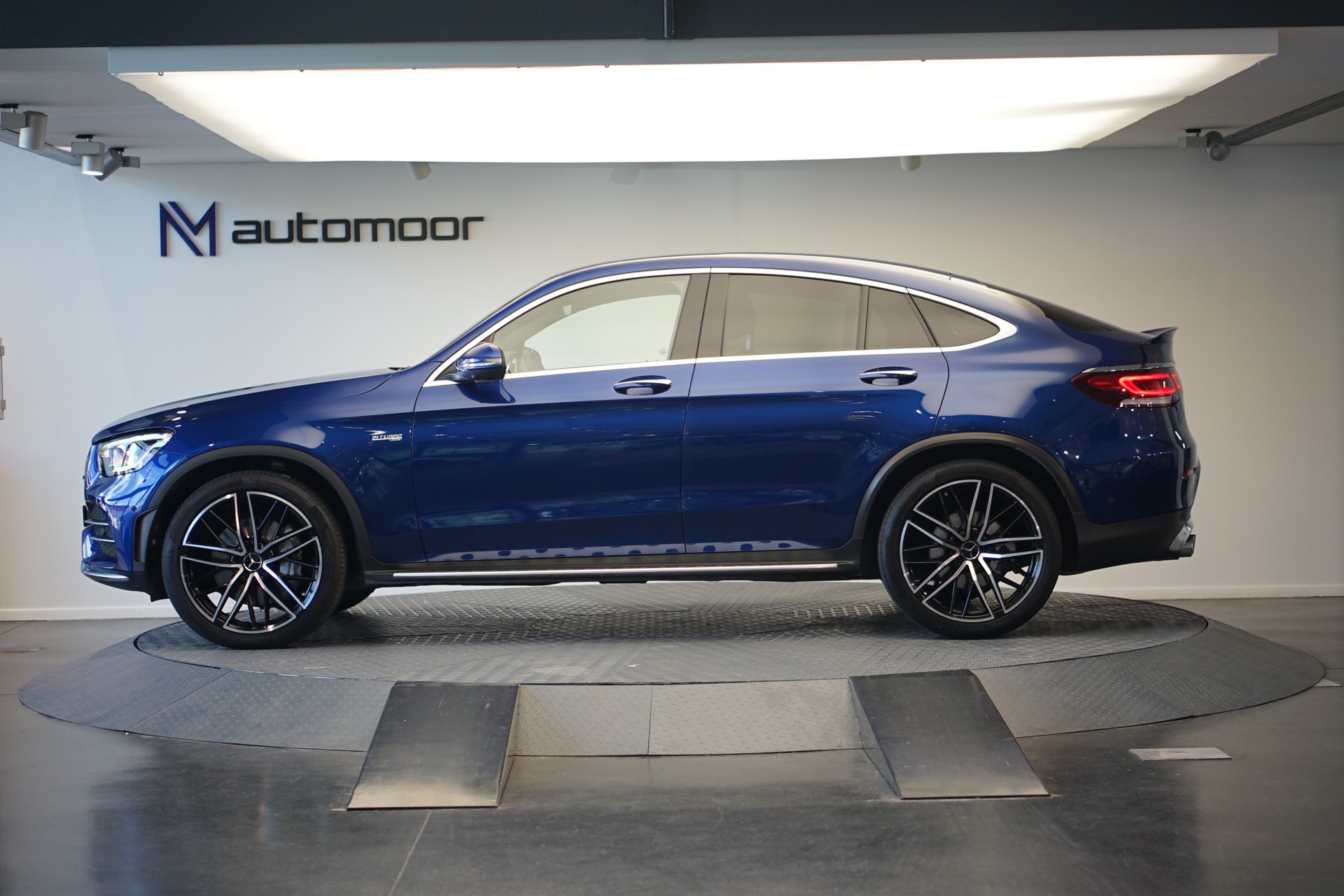MERCEDES-BENZ GLC Coupé 43 AMG 4Matic 9G-Tronic *CH-Fahrzeug* *Panorama*-image-7