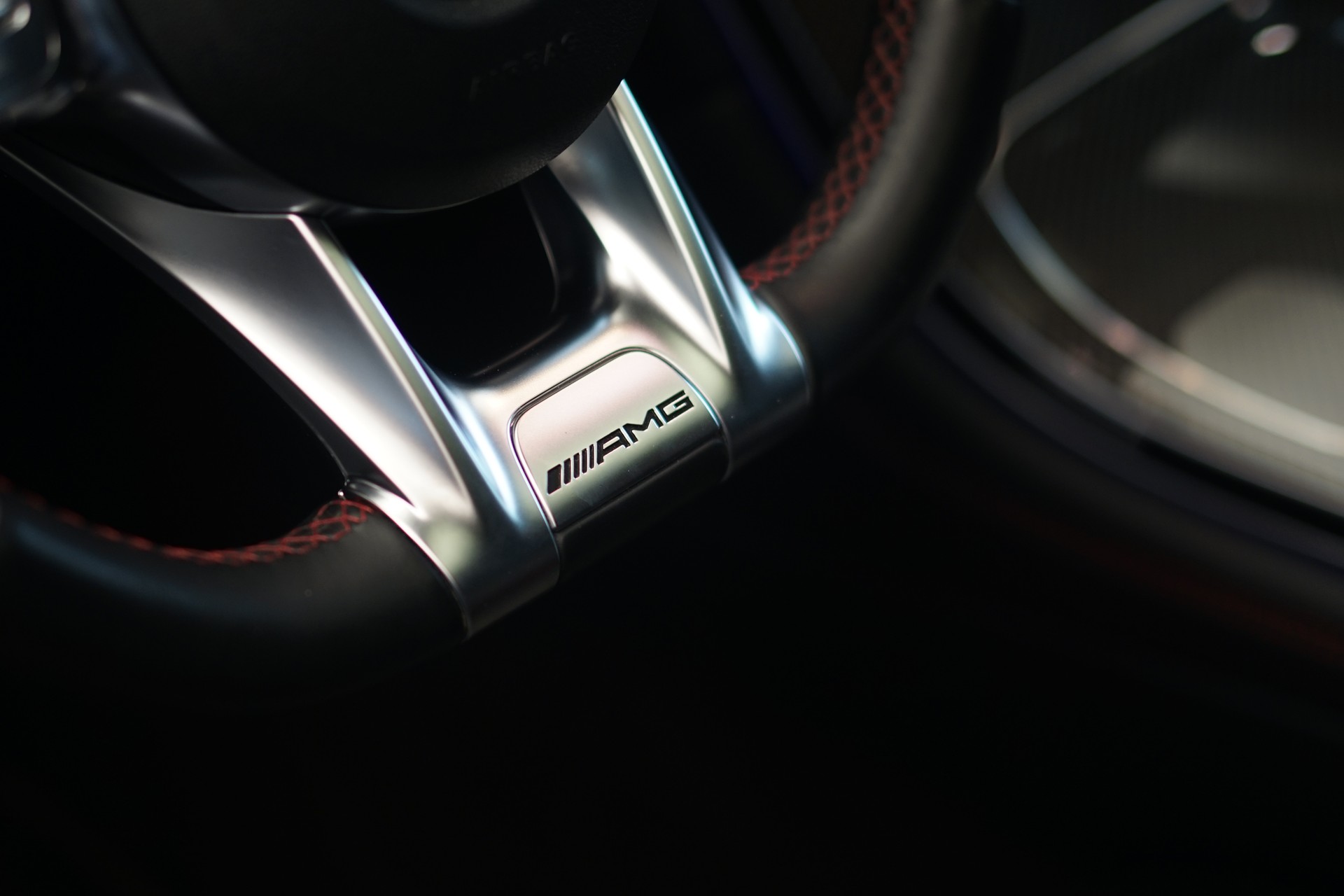 MERCEDES-BENZ GLC Coupé 43 AMG 4Matic 9G-Tronic *CH-Fahrzeug* *Panorama*-image-27