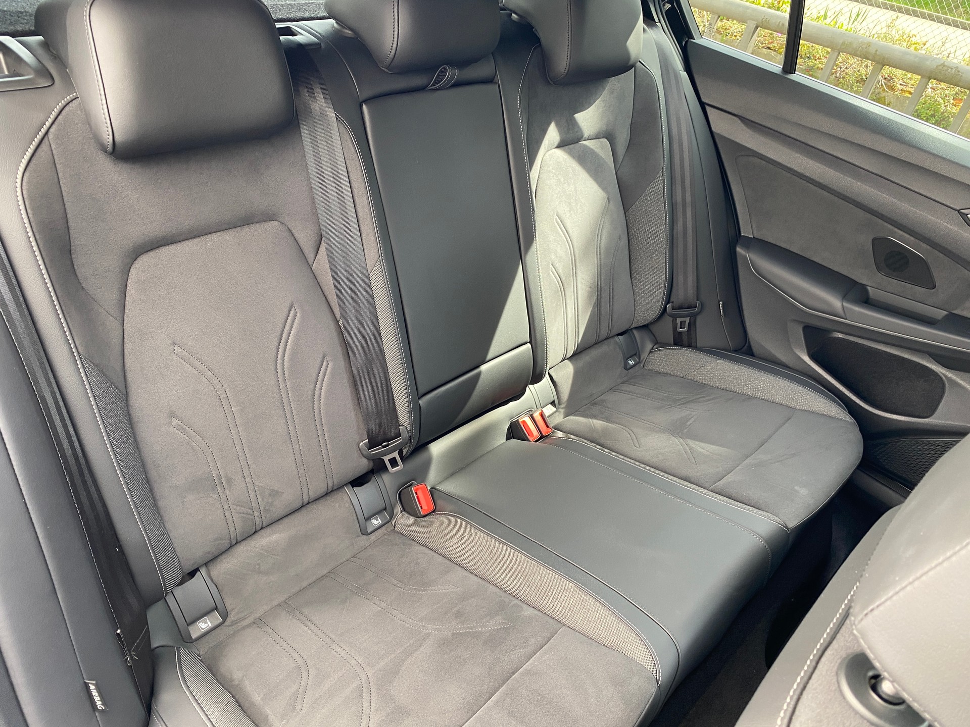 VW Golf 1.5 e TSI mHEV Edition 50 DSG-image-28