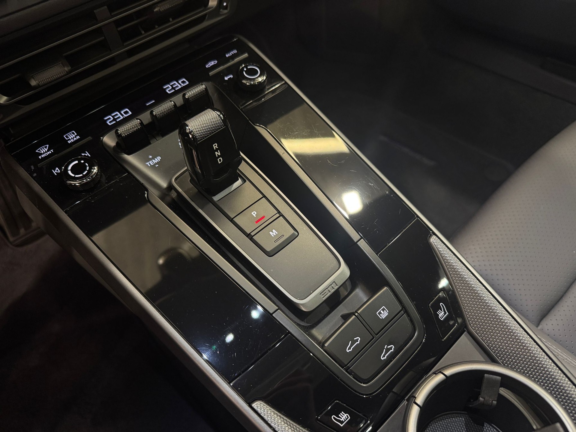 PORSCHE 911 Carrera PDK-image-21