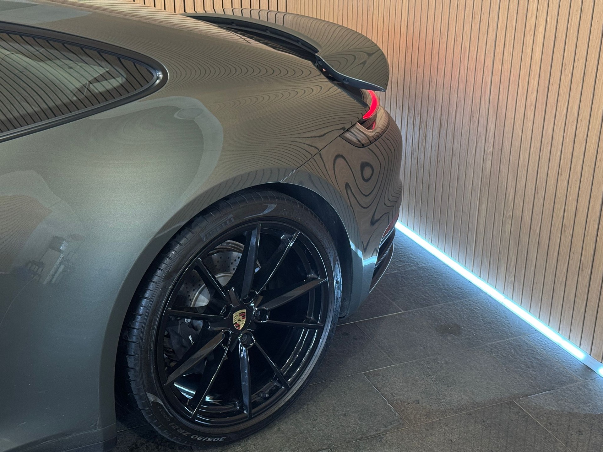 PORSCHE 911 Carrera PDK-image-8
