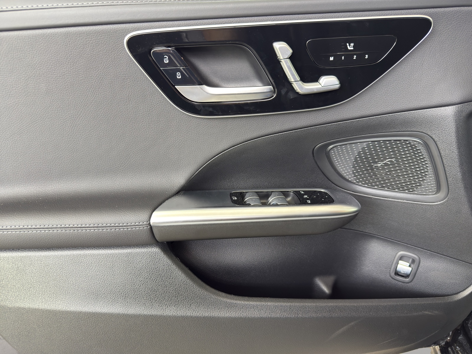 MERCEDES-BENZ C 220 d 4 Matic Swiss Star-image-12