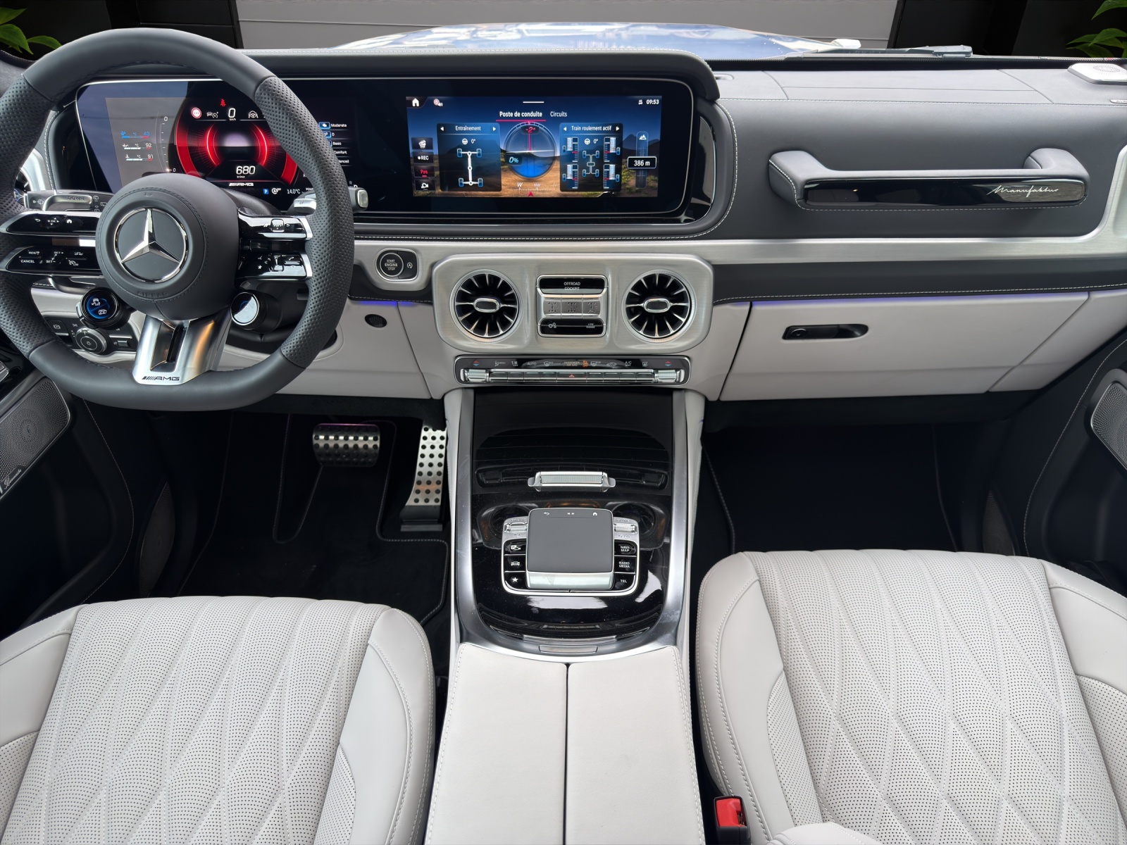 MERCEDES-BENZ G 63 AMG 9G-Tronic-image-14