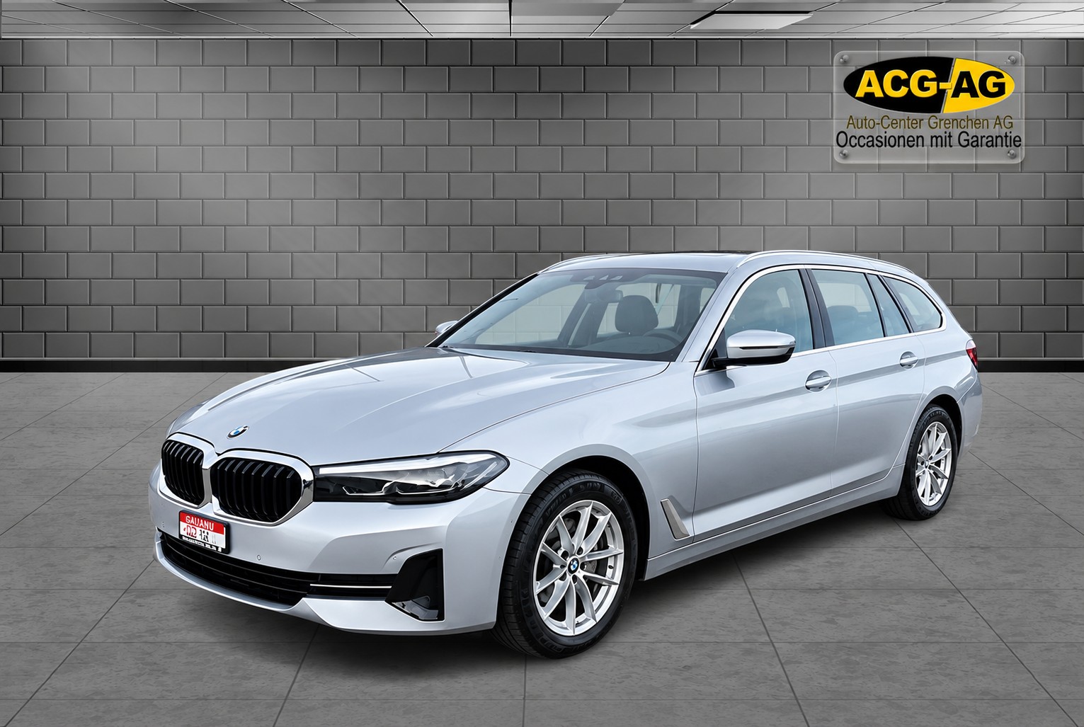 BMW 520d xDrive 48V Touring Steptronic ** Voll-Leder ** Gr-Navi ** RF-Kamera ** Lenkrad-Heizung ** Sitzheizung ** Ab MFK & Service-image-2