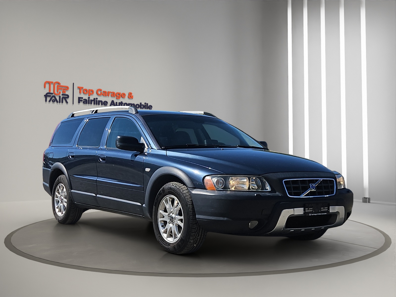 VOLVO XC70 D5 AWD Momentum-image-2