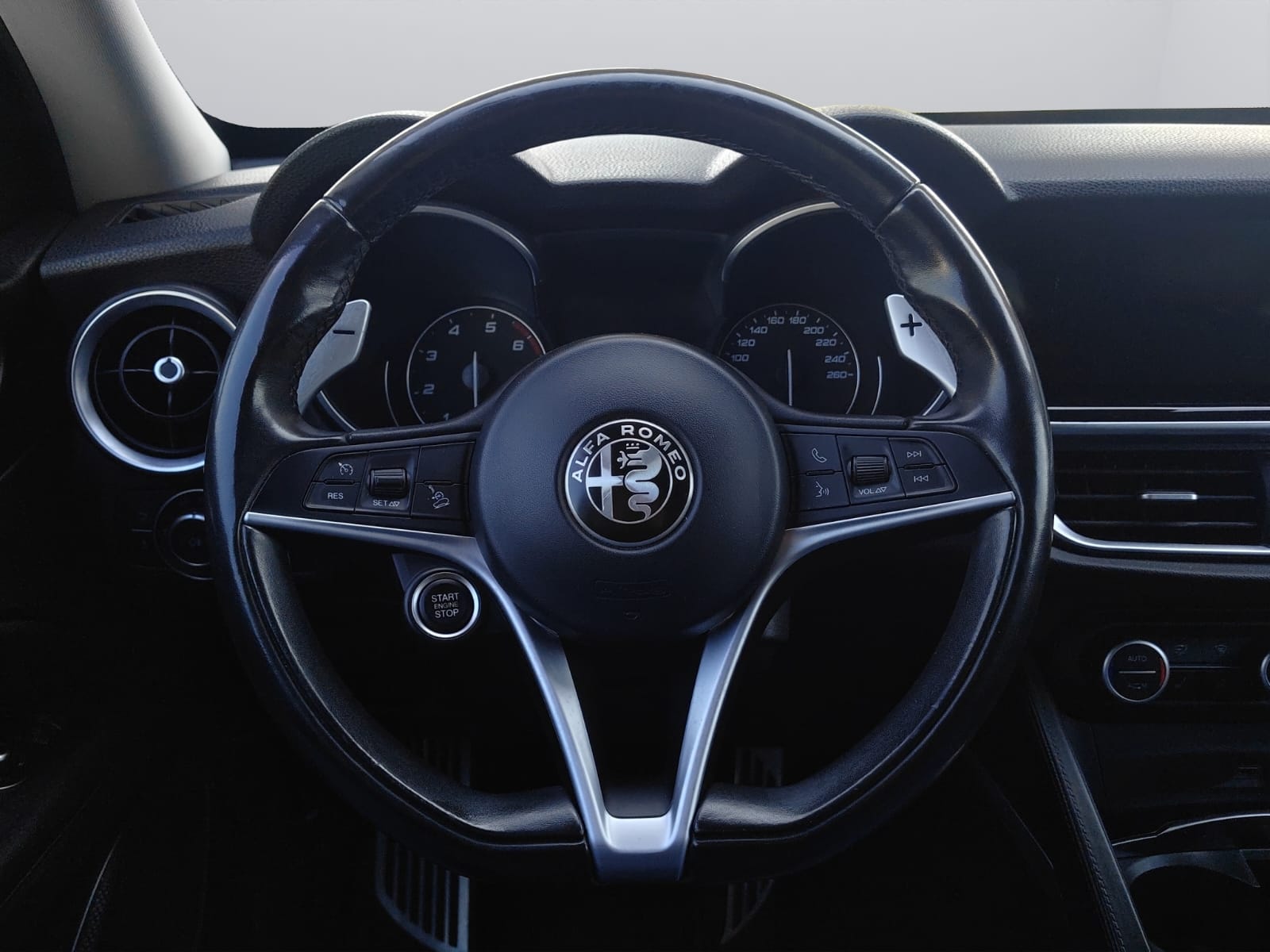 ALFA ROMEO Stelvio 2.0 Super Q4 Automatic-image-13
