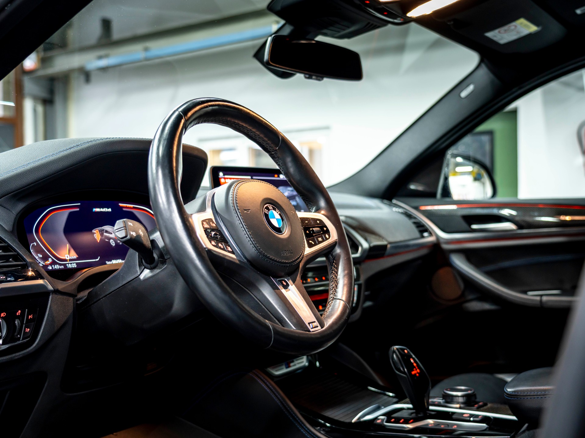 BMW X4 xDrive 48V M40d Steptronic-image-13