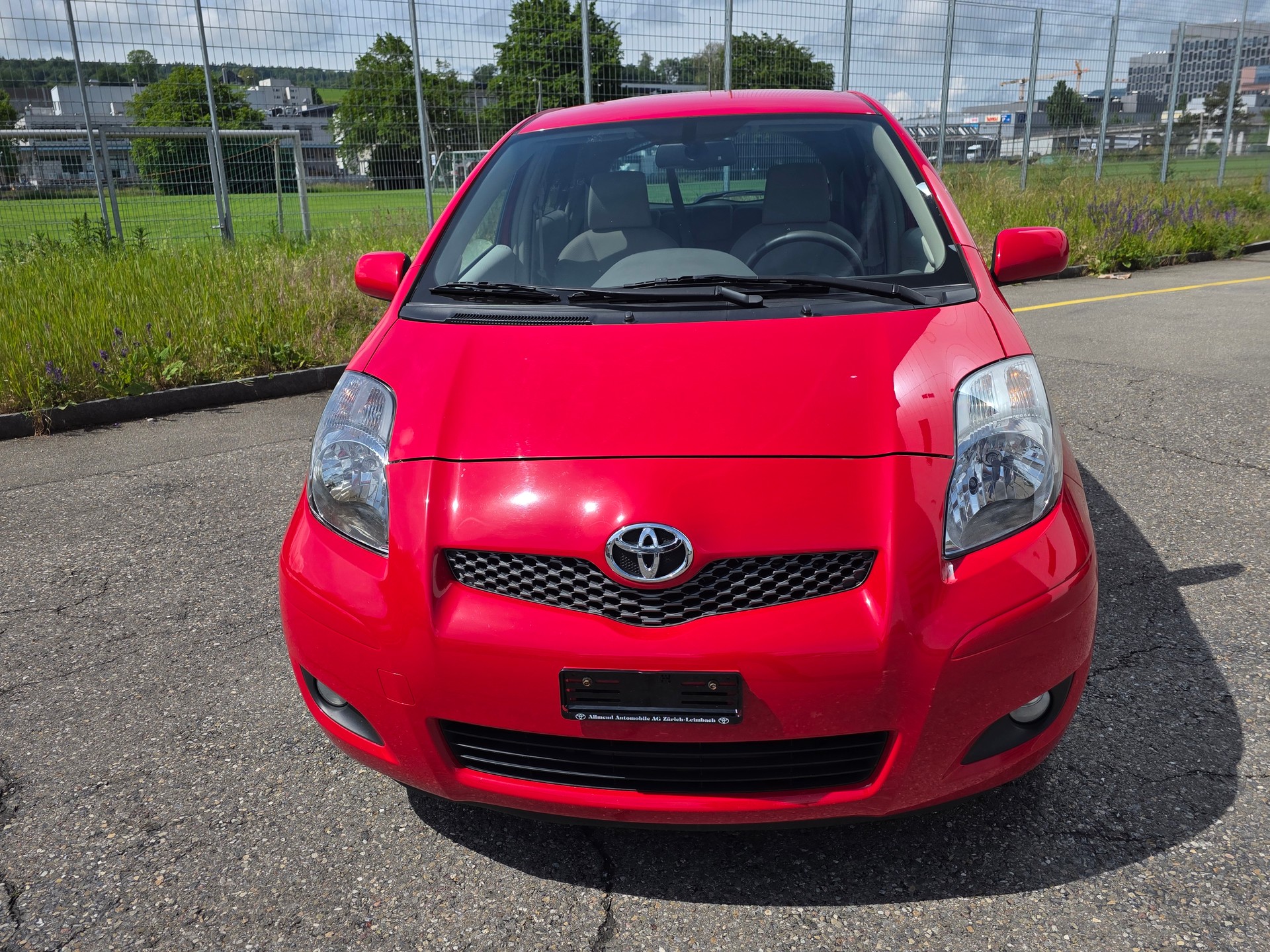 TOYOTA Yaris 1.33 Linea Sol Premium Multimode-showroom-element-2