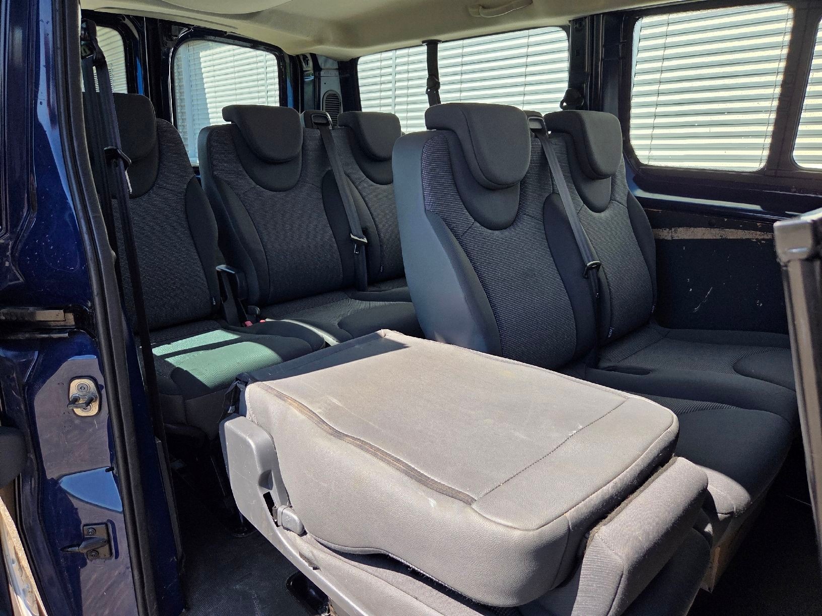 CITROEN Jumpy 2.0 HDi L2H1 * 9 Places * Expertise & service du jour 2026 *-image-8