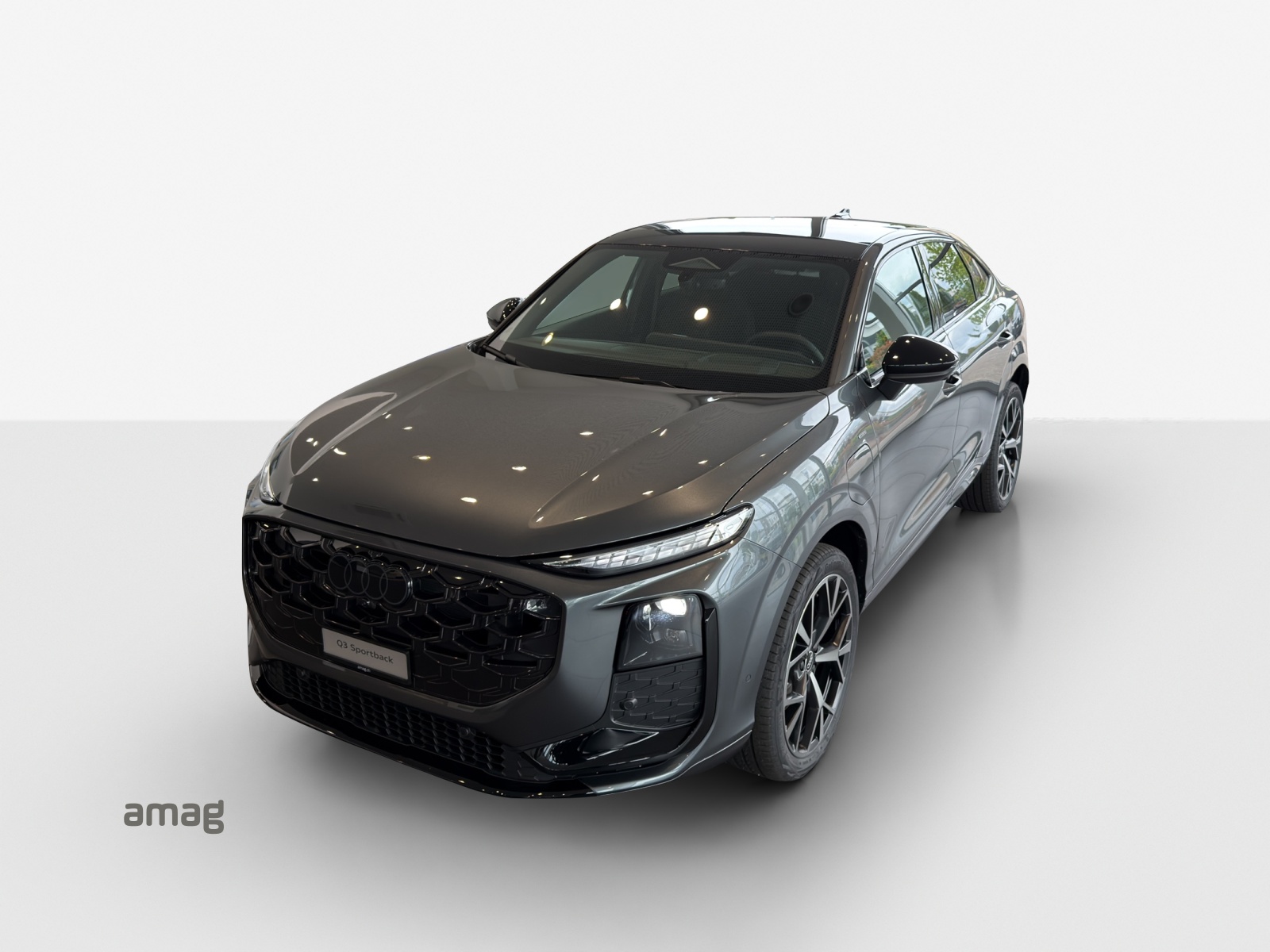 AUDI Q3 Sportback e-hybrid 200 kW S tronig-image-15