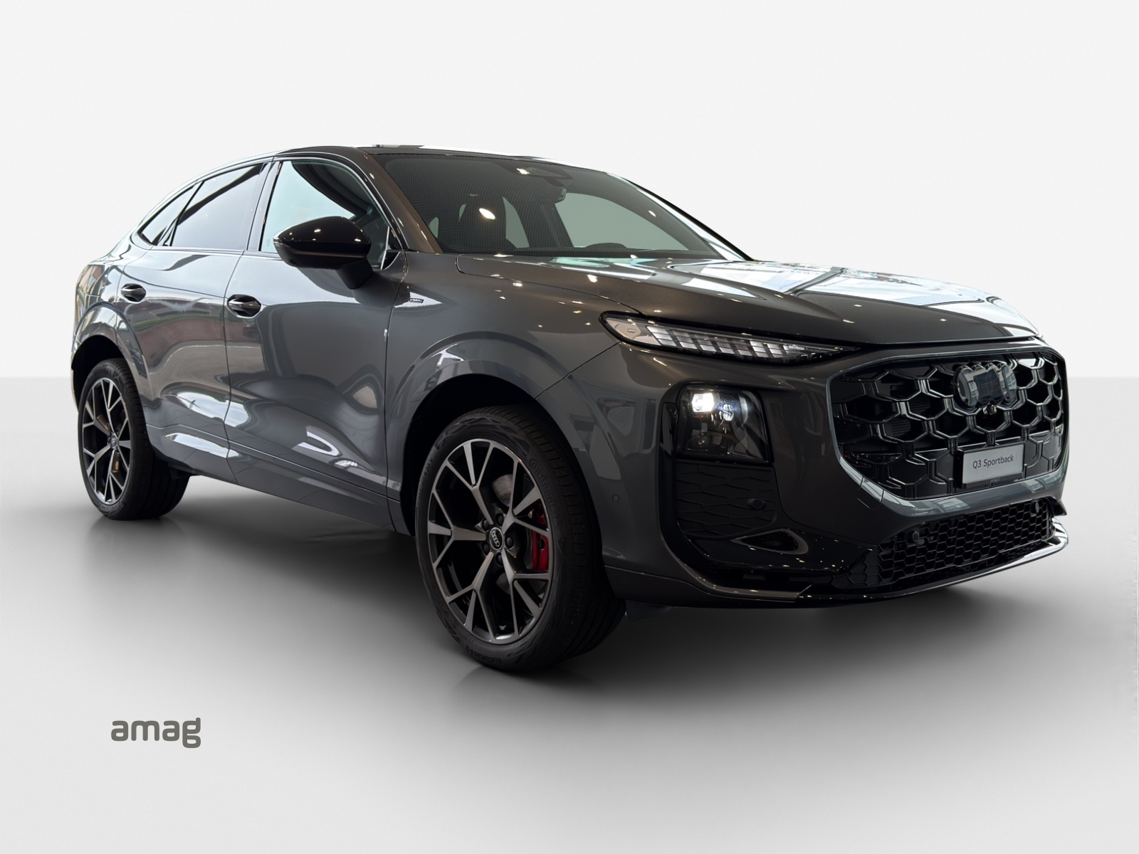 AUDI Q3 Sportback e-hybrid 200 kW S tronig-image-5