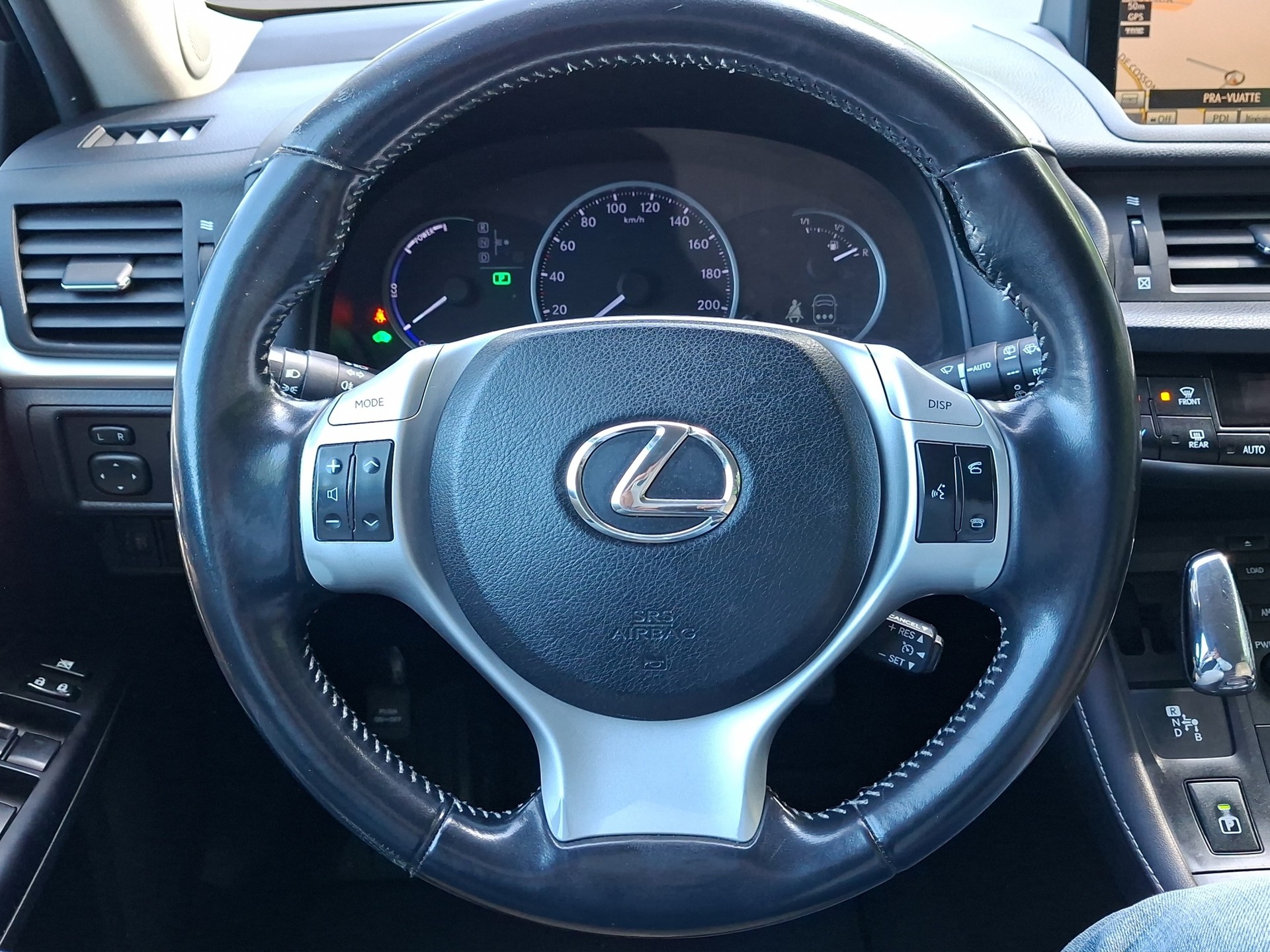 LEXUS CT 200h 1.8 excellence CVT-image-12