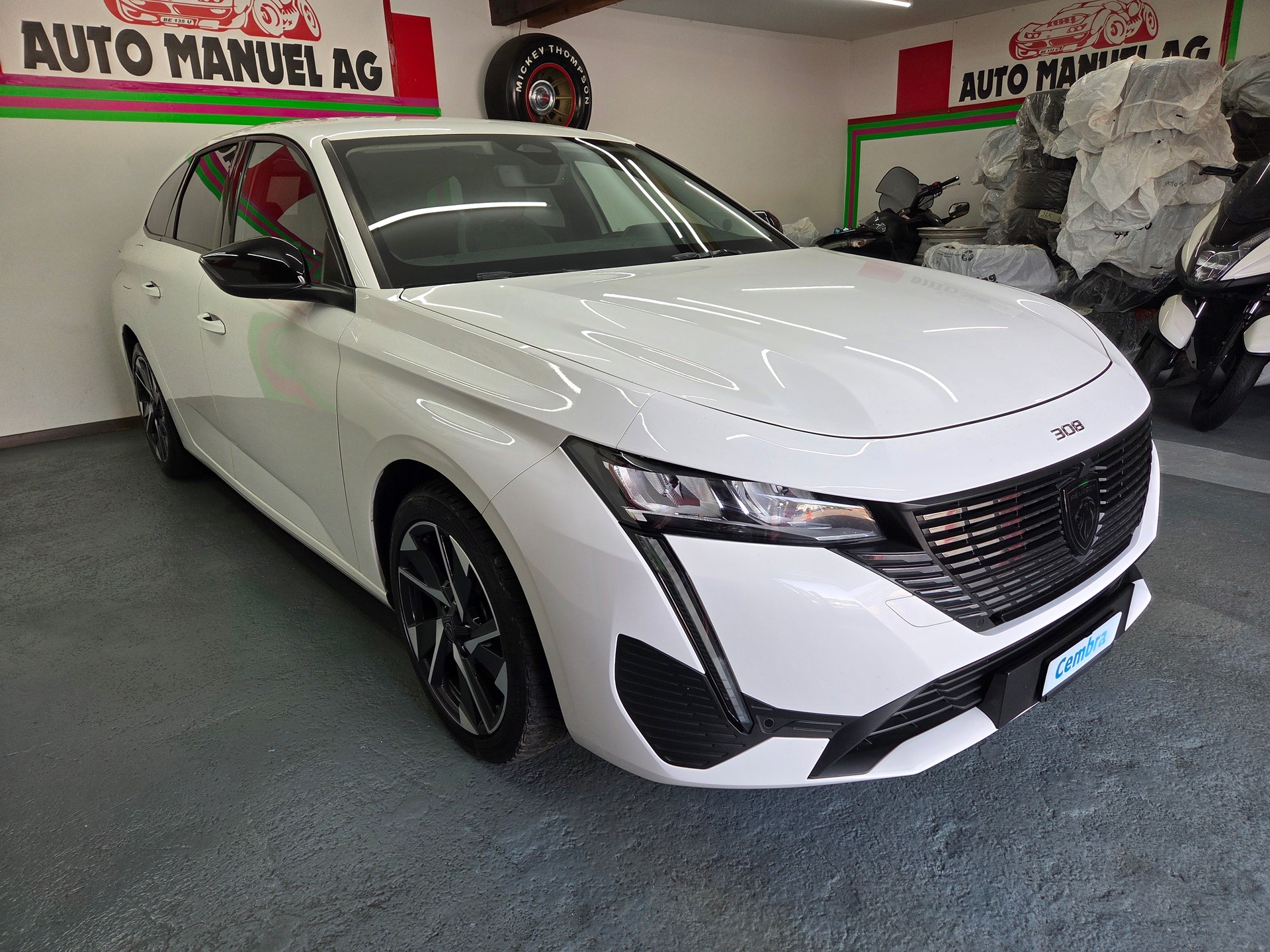 PEUGEOT 308 SW 1.5 BlueHDI Allure Pack EAT8-image-1