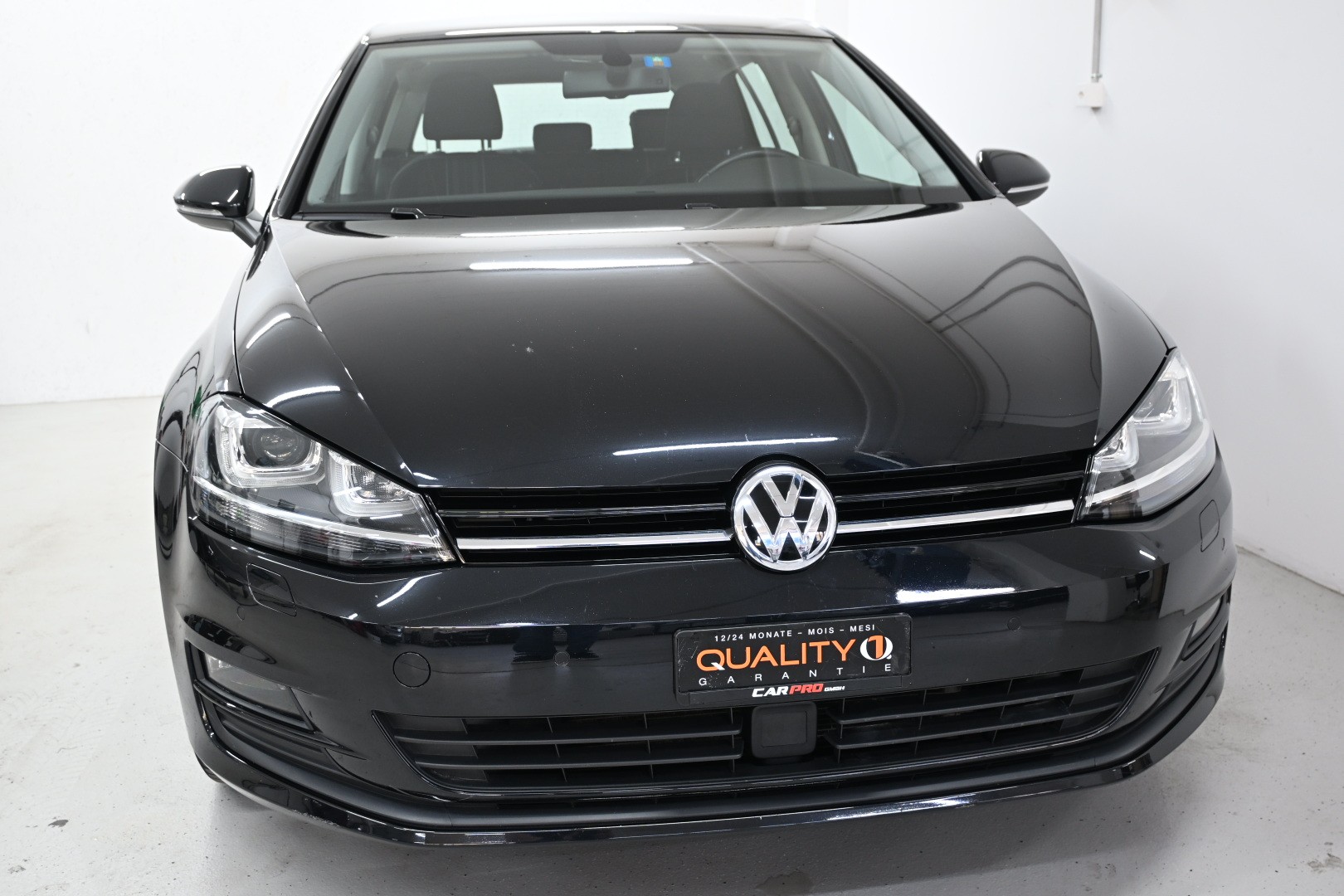 VW Golf 1.4 TSI Lounge-image-1