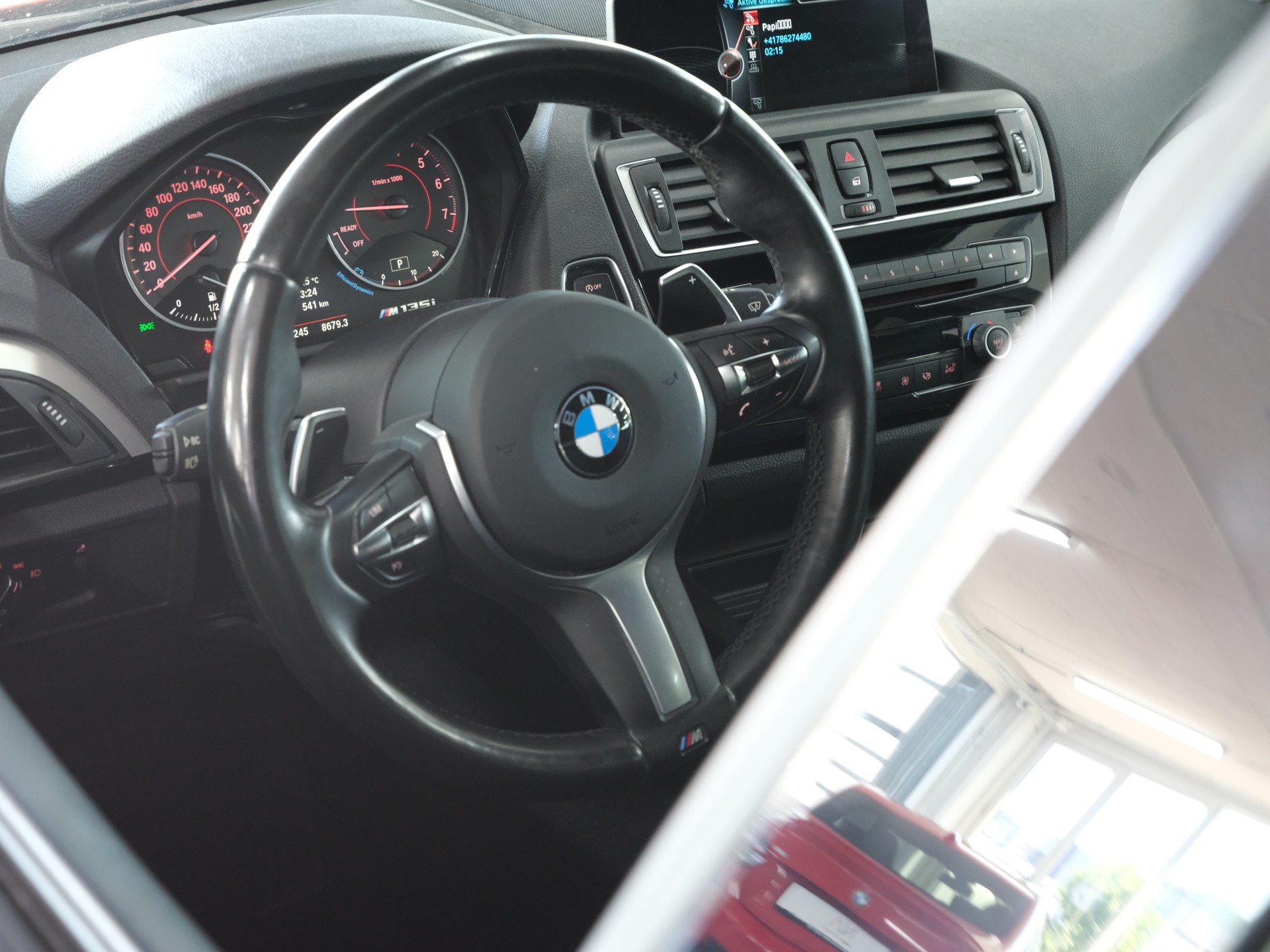 BMW M135i Steptronic *Sportabgassanlage* M Performance* *Individual*-image-18