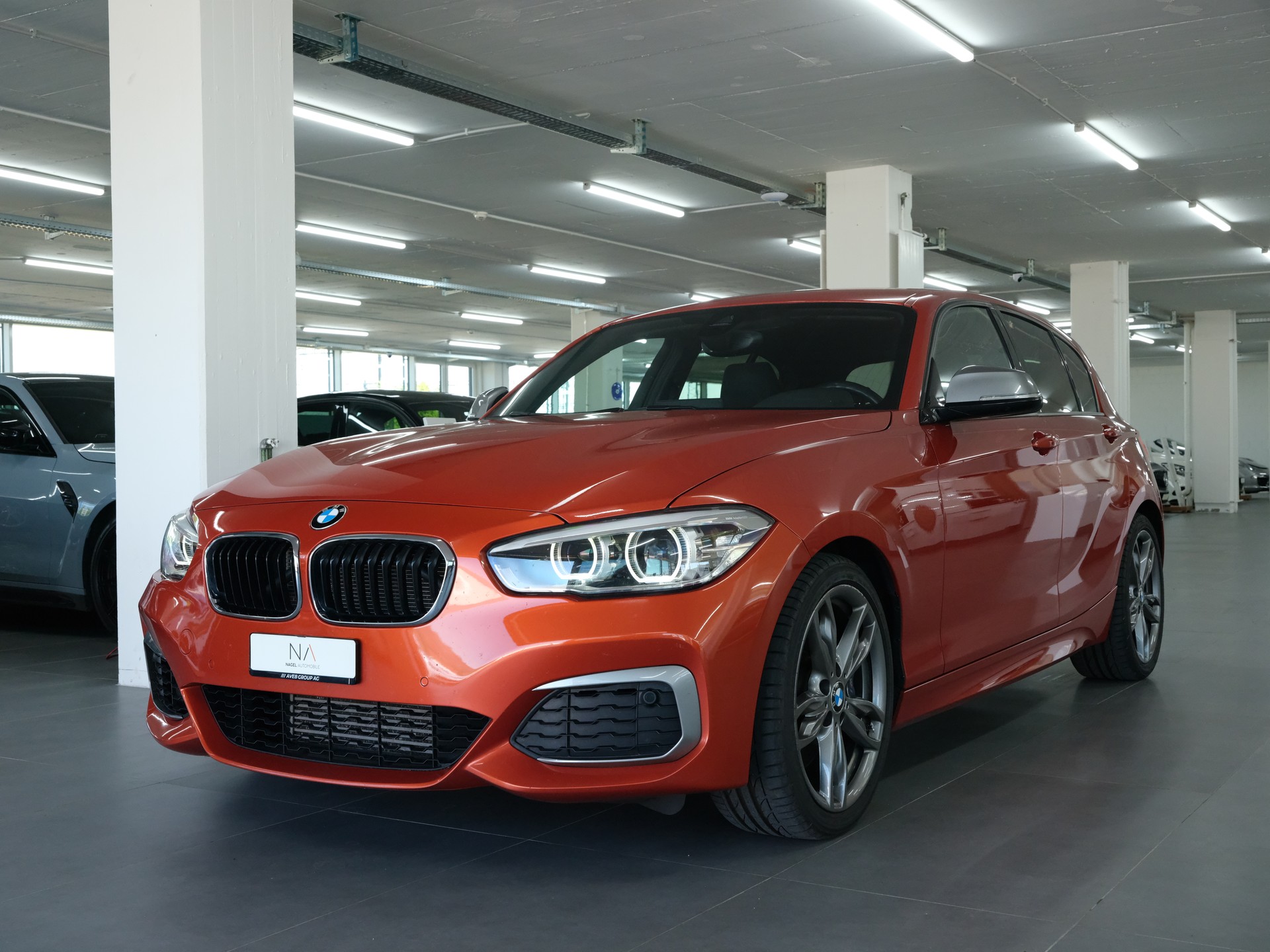 BMW M135i Steptronic *Sportabgassanlage* M Performance* *Individual*-image-7